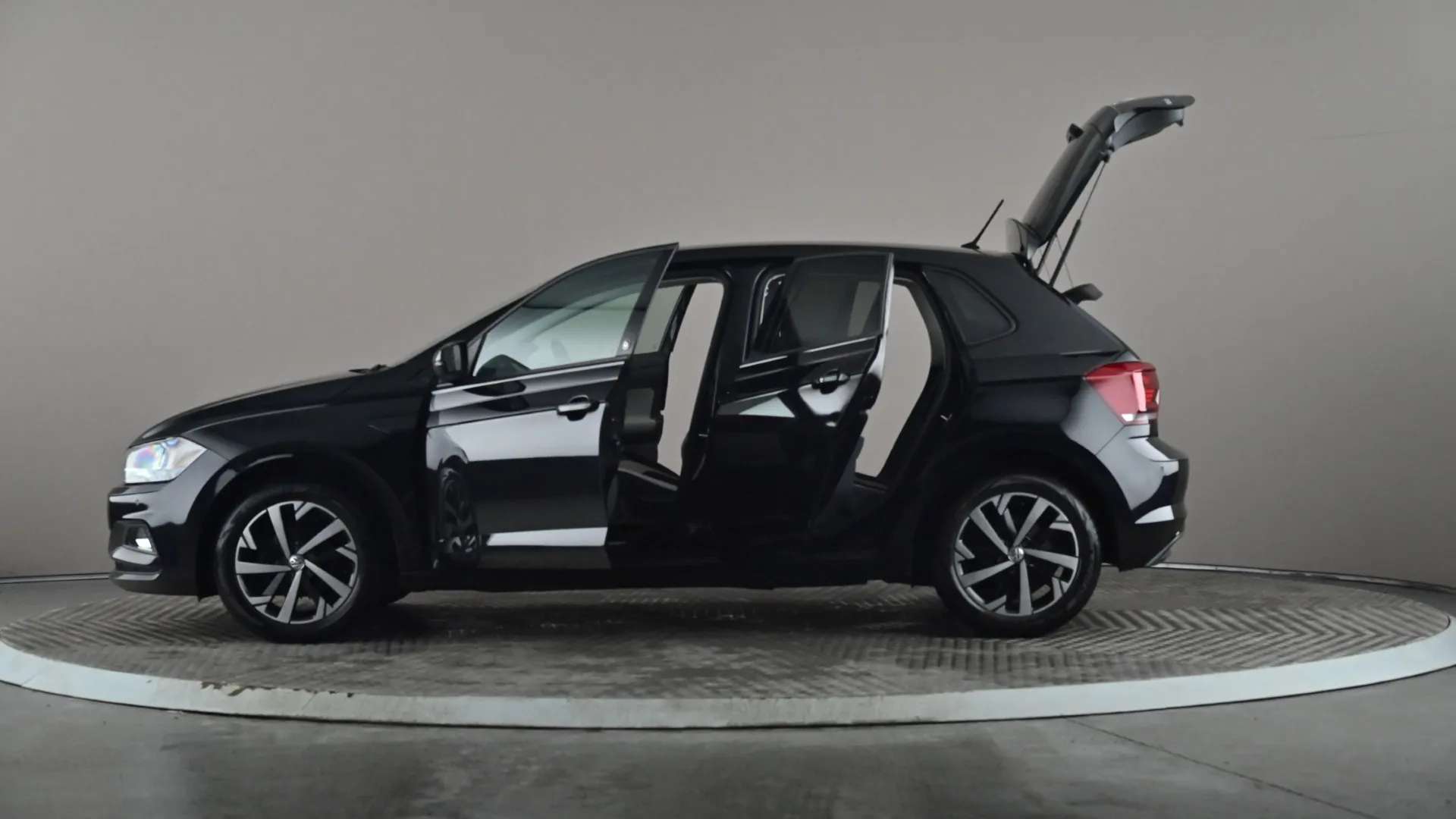 2019 VOLKSWAGEN POLO 2019 VOLKSWAGEN POLO