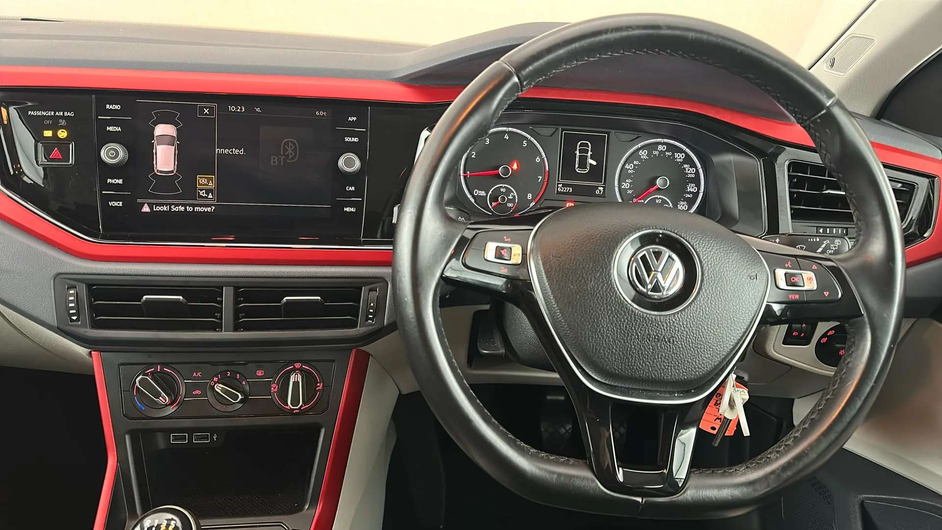 2019 VOLKSWAGEN POLO 2019 VOLKSWAGEN POLO