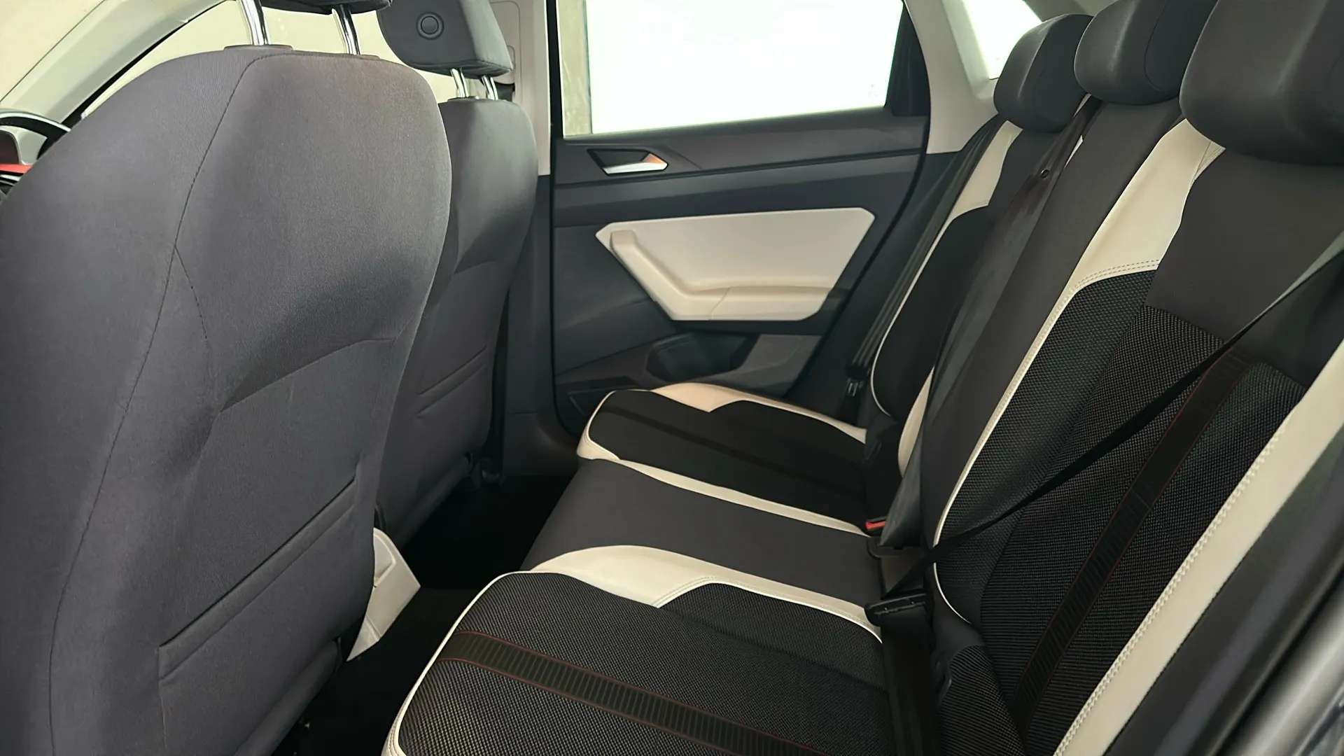 2019 VOLKSWAGEN POLO 2019 VOLKSWAGEN POLO