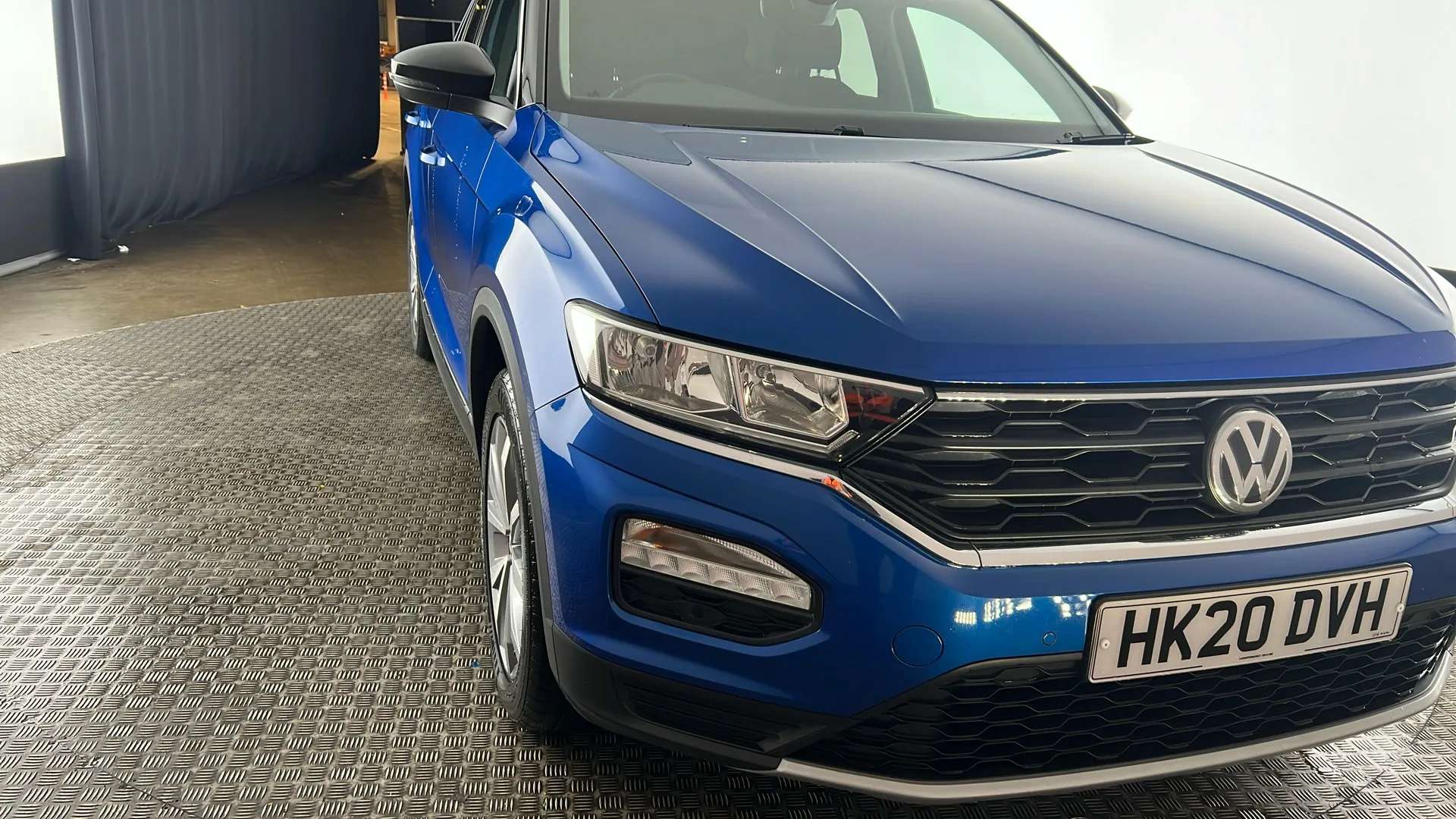 2020 VOLKSWAGEN T-ROC 2020 VOLKSWAGEN T-ROC