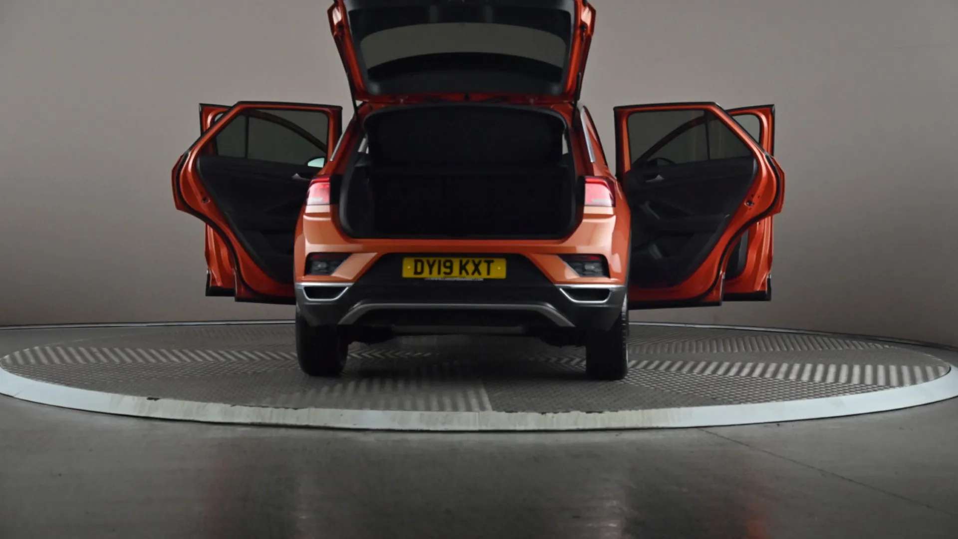 2019 VOLKSWAGEN T-ROC 2019 VOLKSWAGEN T-ROC