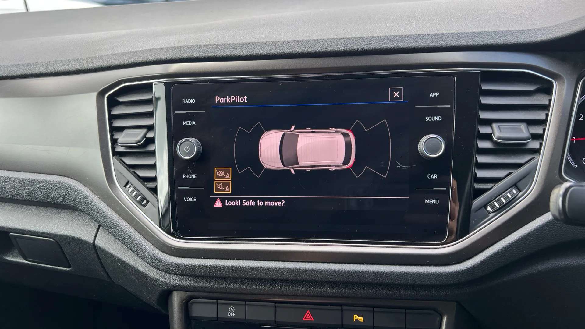 2019 VOLKSWAGEN T-ROC 2019 VOLKSWAGEN T-ROC