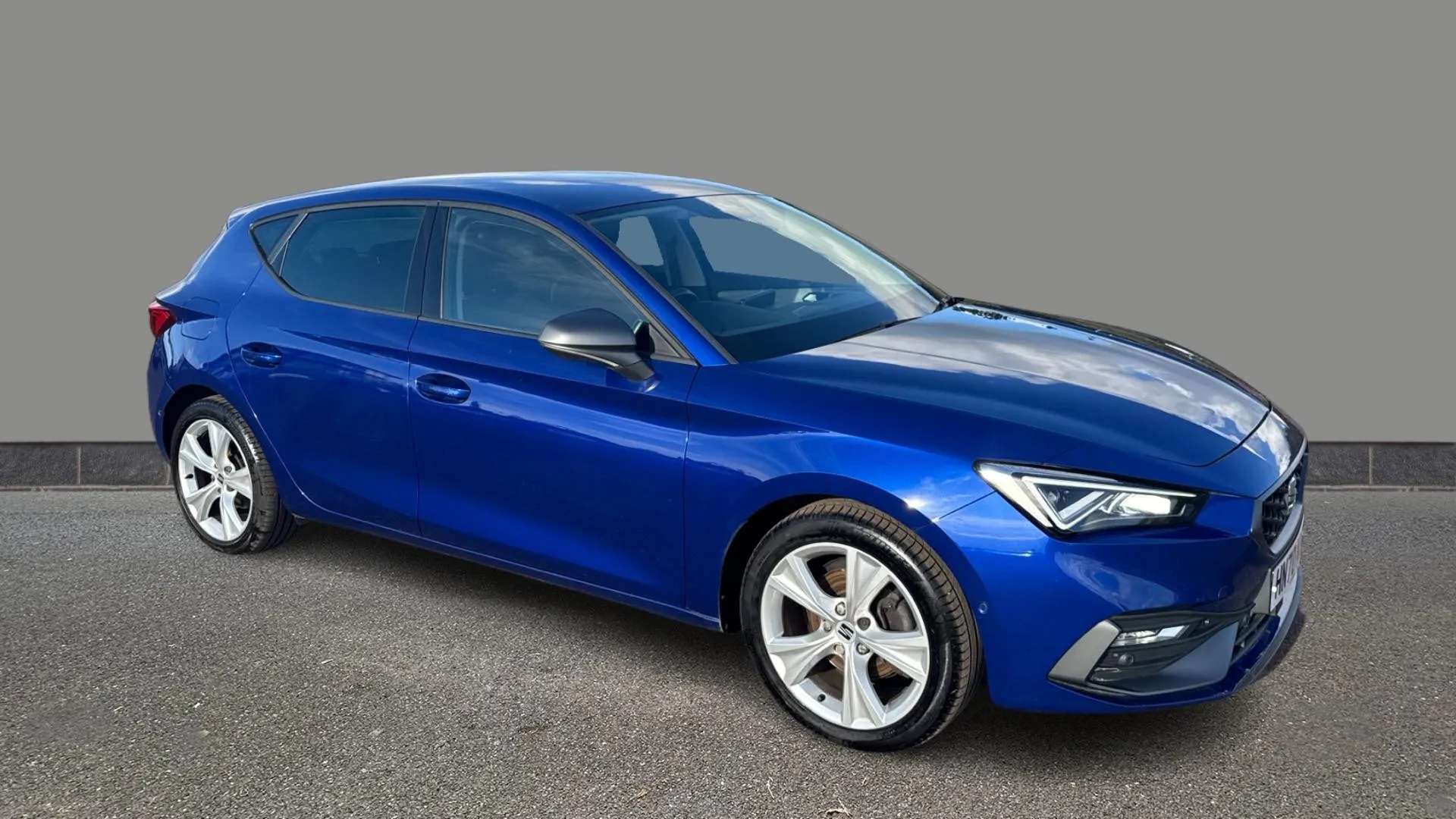A 2020 SEAT LEON 1.0 TSI EVO FR A 2020 SEAT LEON 1.0 TSI EVO FR