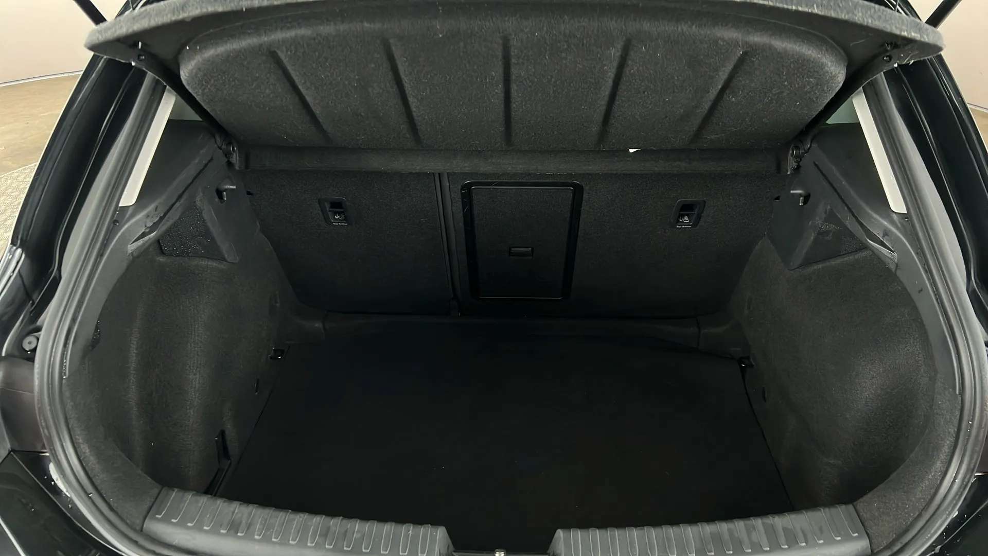 2023 SEAT LEON 2023 SEAT LEON