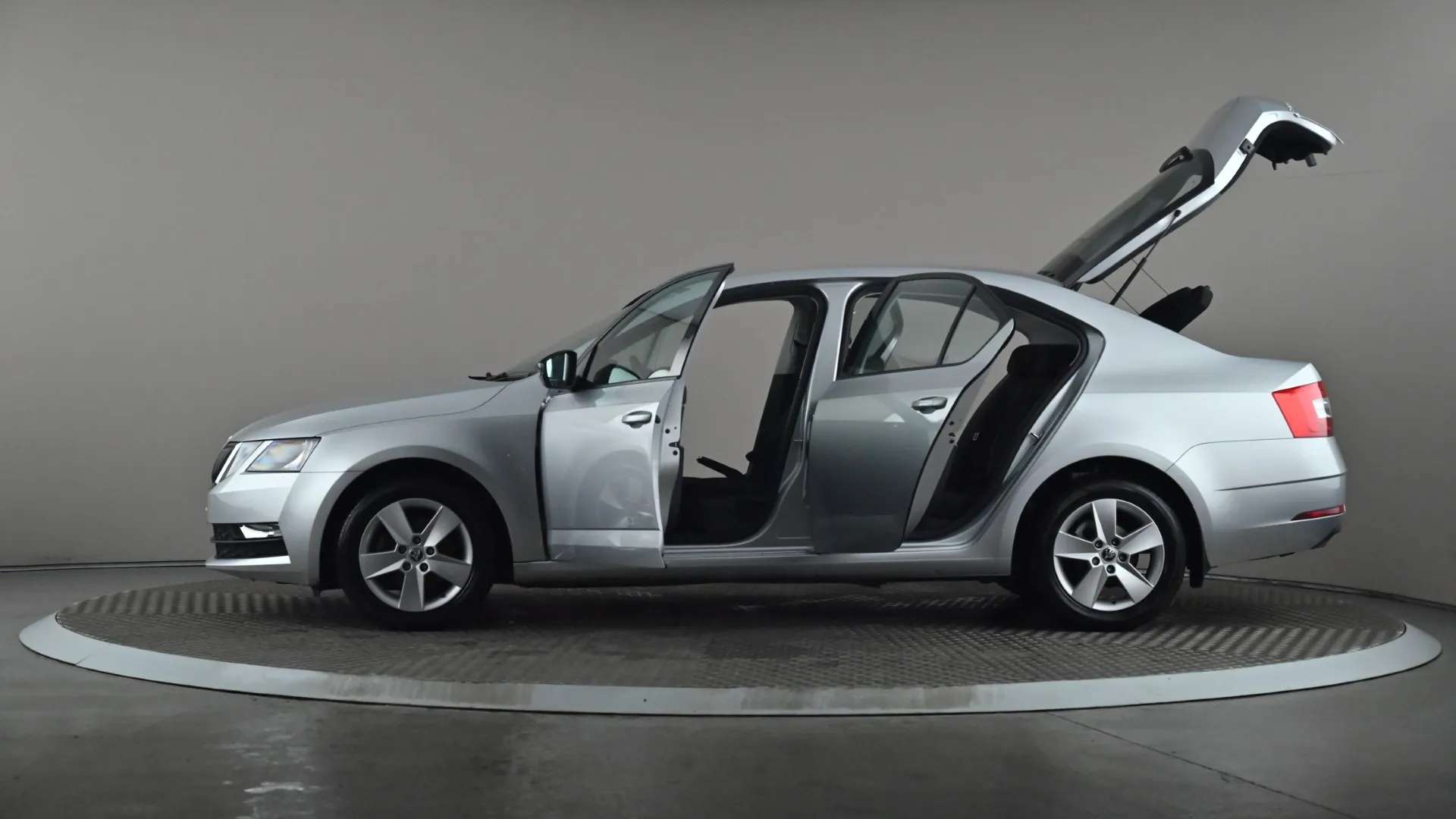 2017 SKODA OCTAVIA 2017 SKODA OCTAVIA