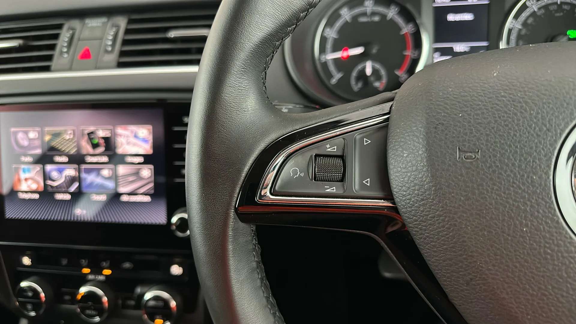 2017 SKODA OCTAVIA 2017 SKODA OCTAVIA