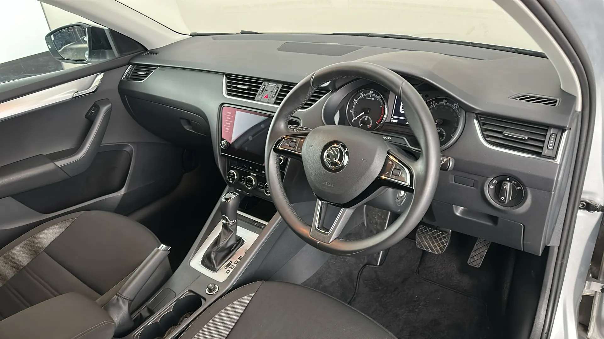 2017 SKODA OCTAVIA 2017 SKODA OCTAVIA