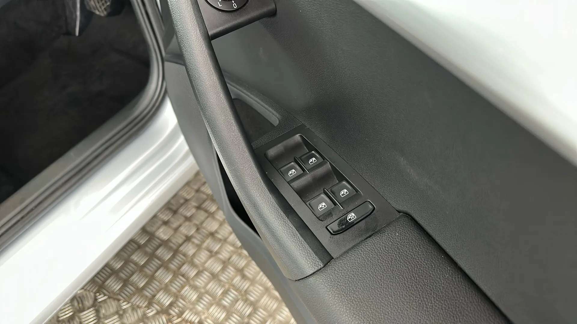 2017 SKODA OCTAVIA 2017 SKODA OCTAVIA