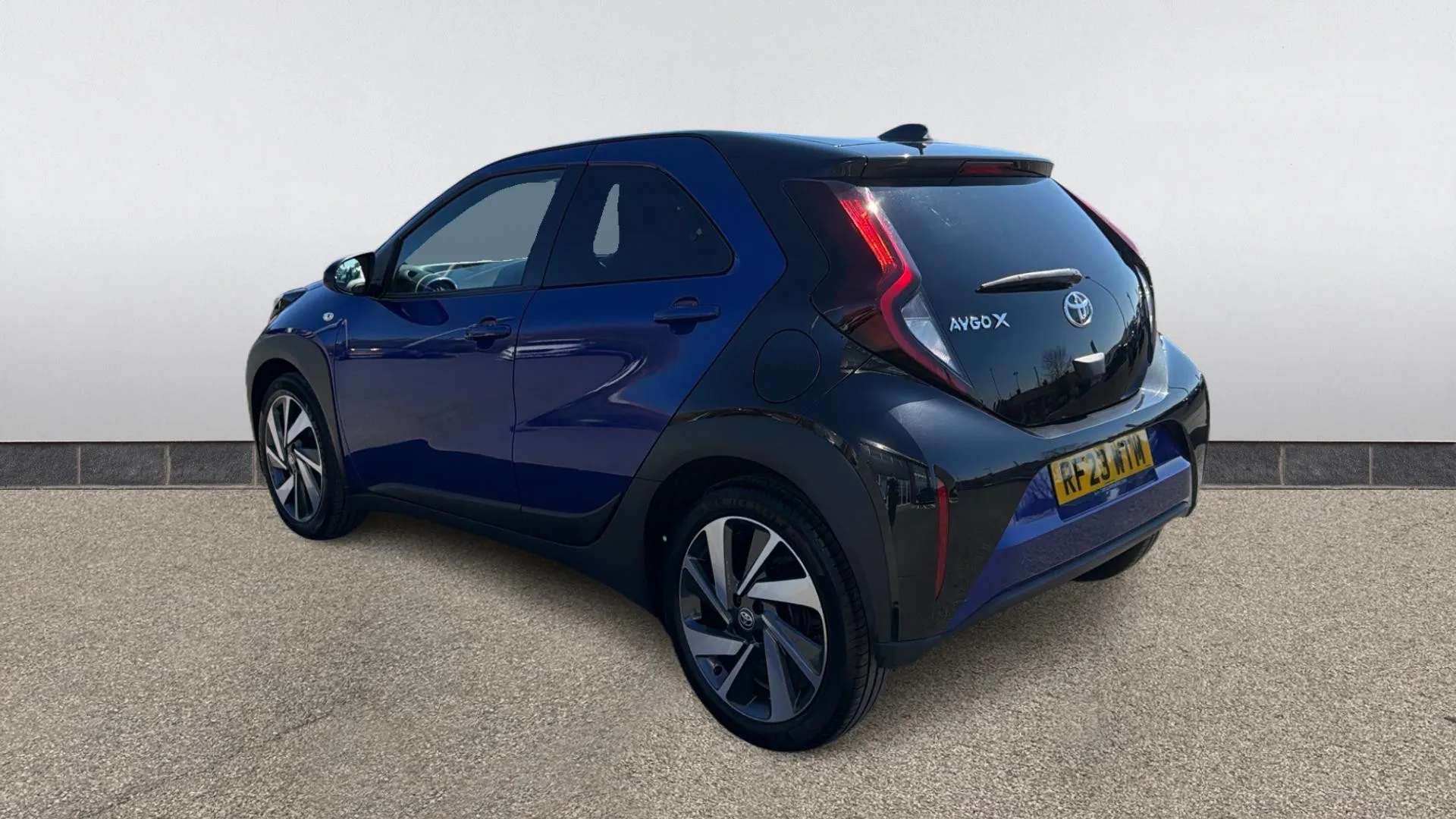 A 2023 TOYOTA AYGO X 1.0 VVT-i Edge A 2023 TOYOTA AYGO X 1.0 VVT-i Edge