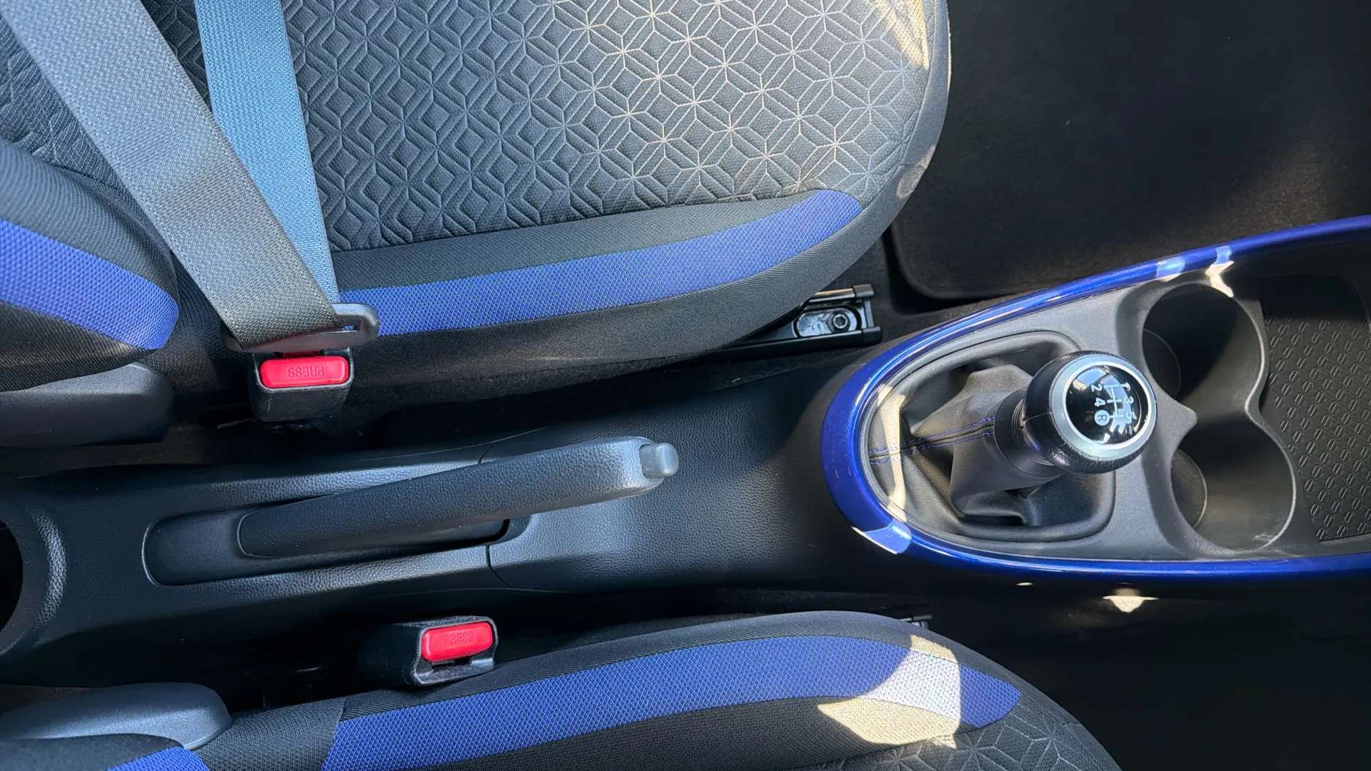 2023 TOYOTA AYGO X 2023 TOYOTA AYGO X