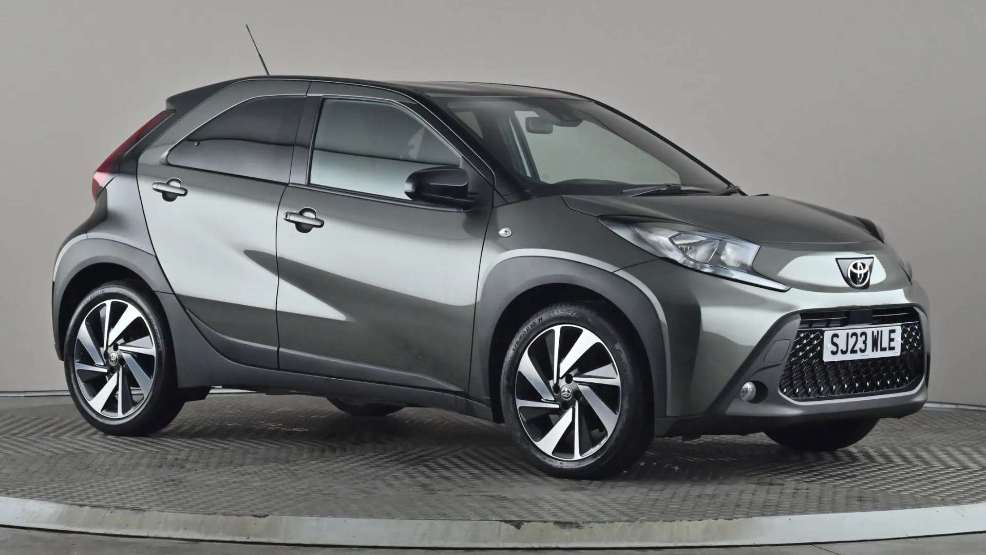 A 2023 TOYOTA AYGO X 1.0 VVT-i Edge A 2023 TOYOTA AYGO X 1.0 VVT-i Edge