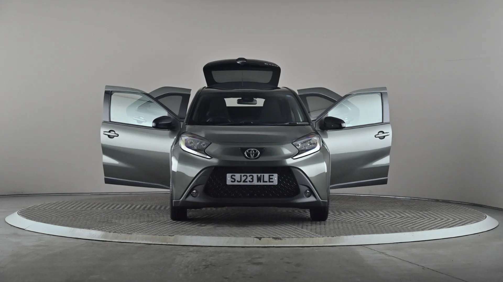2023 TOYOTA AYGO X 2023 TOYOTA AYGO X
