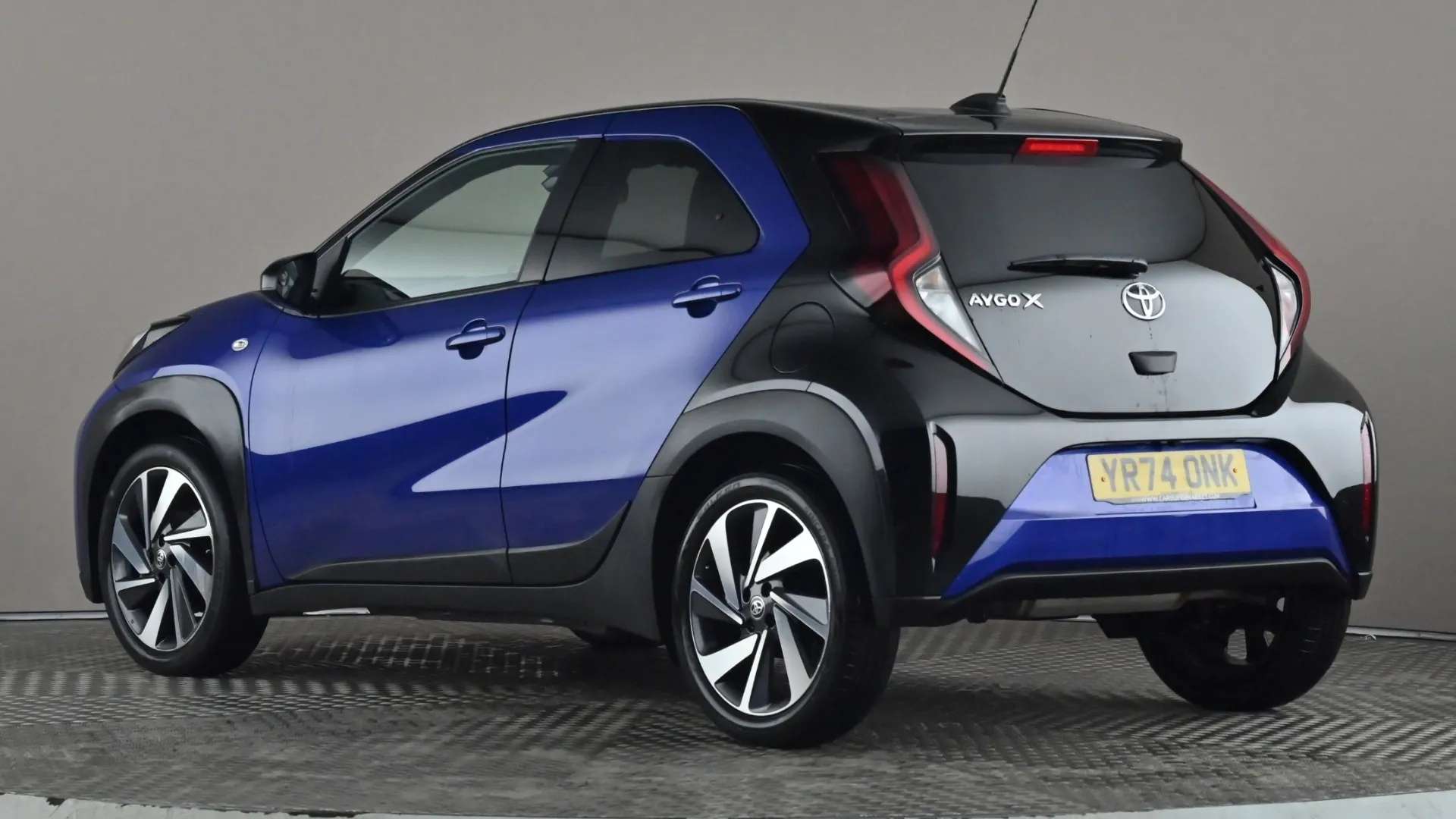 A 2024 TOYOTA AYGO X 1.0 VVT-i Edge A 2024 TOYOTA AYGO X 1.0 VVT-i Edge