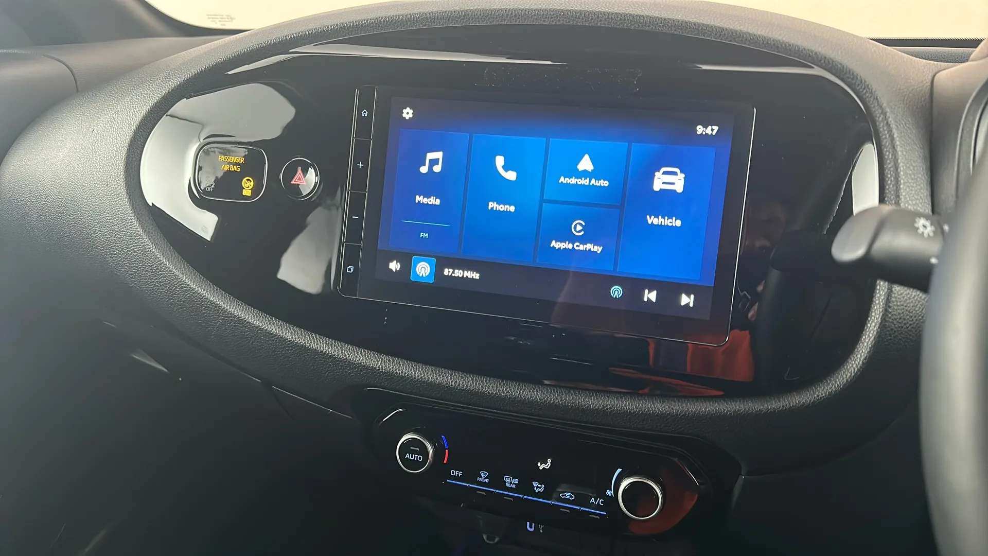 2024 TOYOTA AYGO X 2024 TOYOTA AYGO X