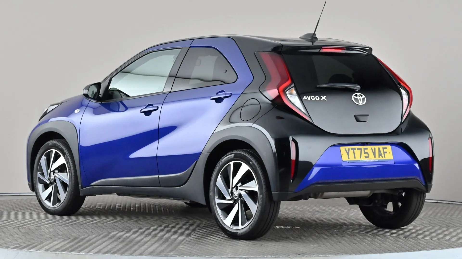 A 2025 TOYOTA AYGO X 1.0 VVT-i Edge A 2025 TOYOTA AYGO X 1.0 VVT-i Edge