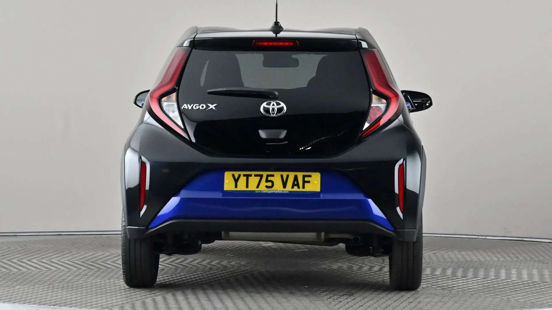 2025 TOYOTA AYGO X 2025 TOYOTA AYGO X