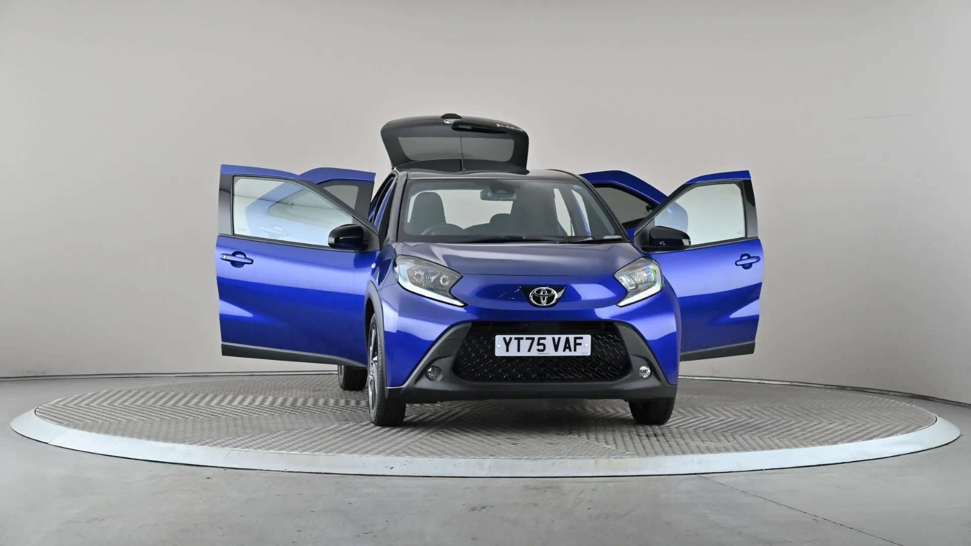 2025 TOYOTA AYGO X 2025 TOYOTA AYGO X