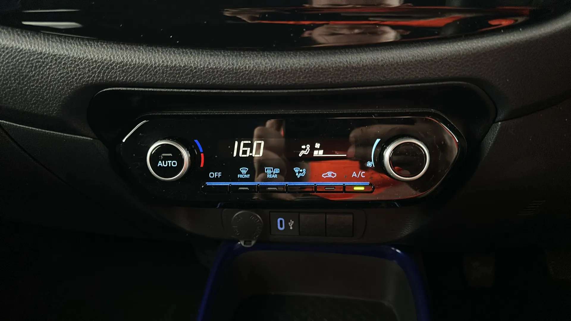 2025 TOYOTA AYGO X 2025 TOYOTA AYGO X