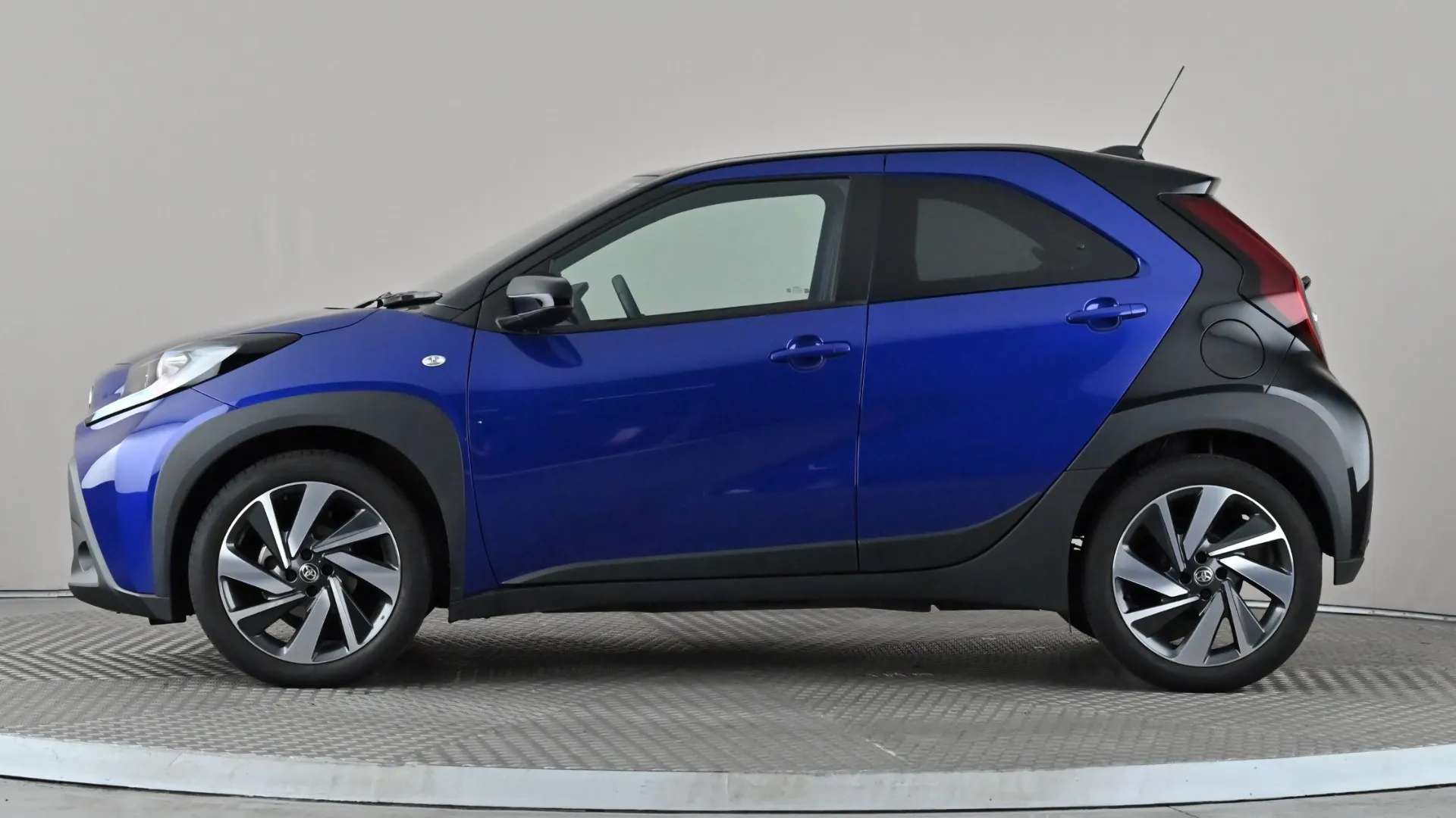 A 2025 TOYOTA AYGO X 1.0 VVT-i Edge A 2025 TOYOTA AYGO X 1.0 VVT-i Edge