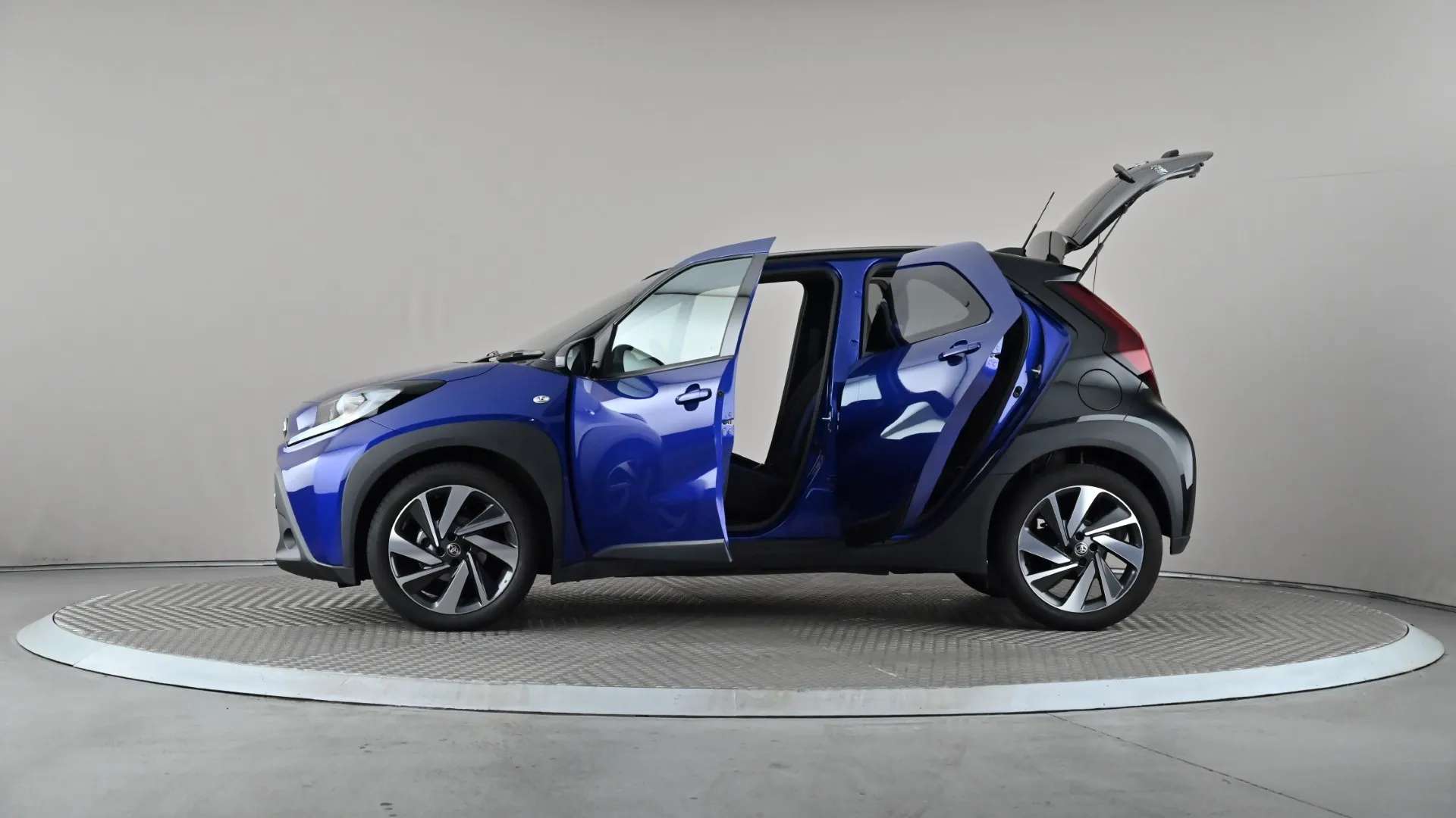 2025 TOYOTA AYGO X 2025 TOYOTA AYGO X