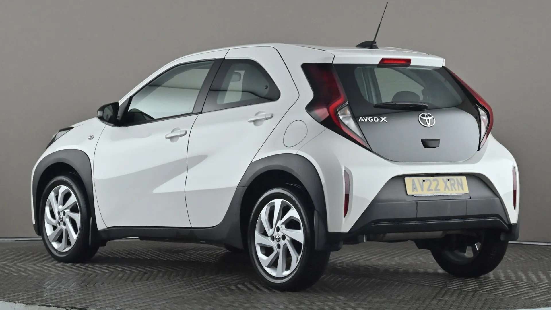 A 2022 TOYOTA AYGO X 1.0 VVT-i Pure A 2022 TOYOTA AYGO X 1.0 VVT-i Pure