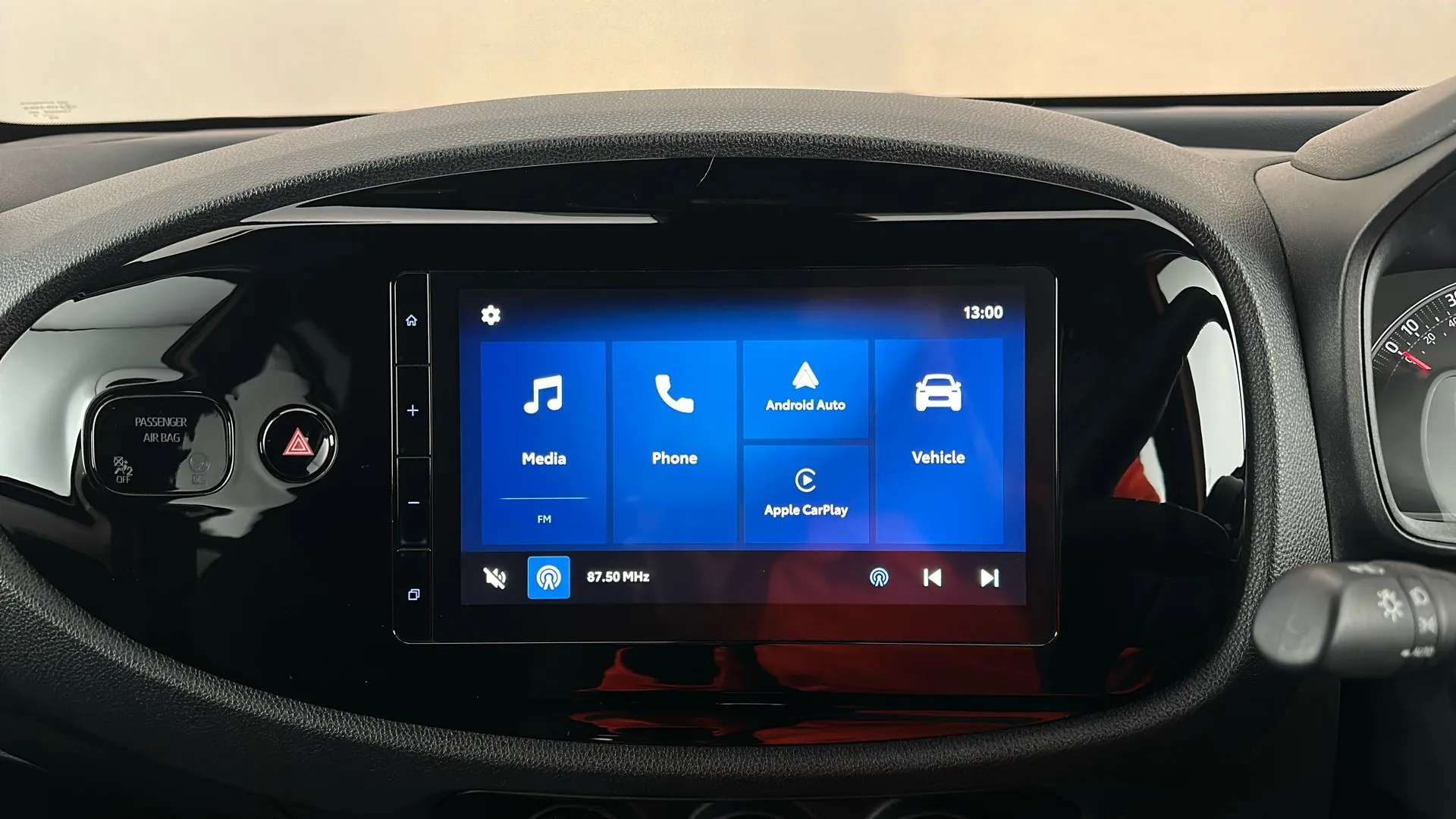 2024 TOYOTA AYGO X 2024 TOYOTA AYGO X