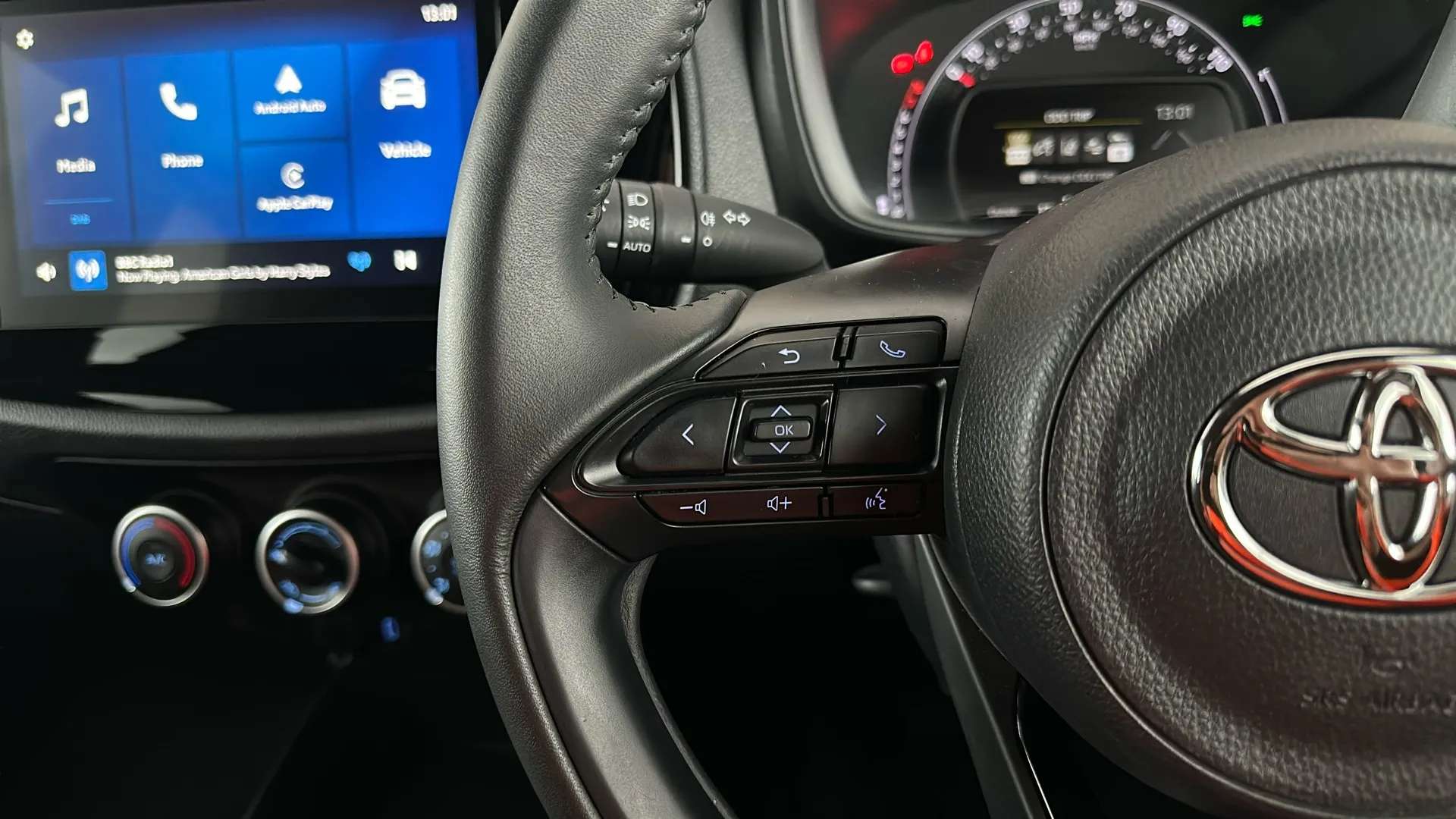 2024 TOYOTA AYGO X 2024 TOYOTA AYGO X