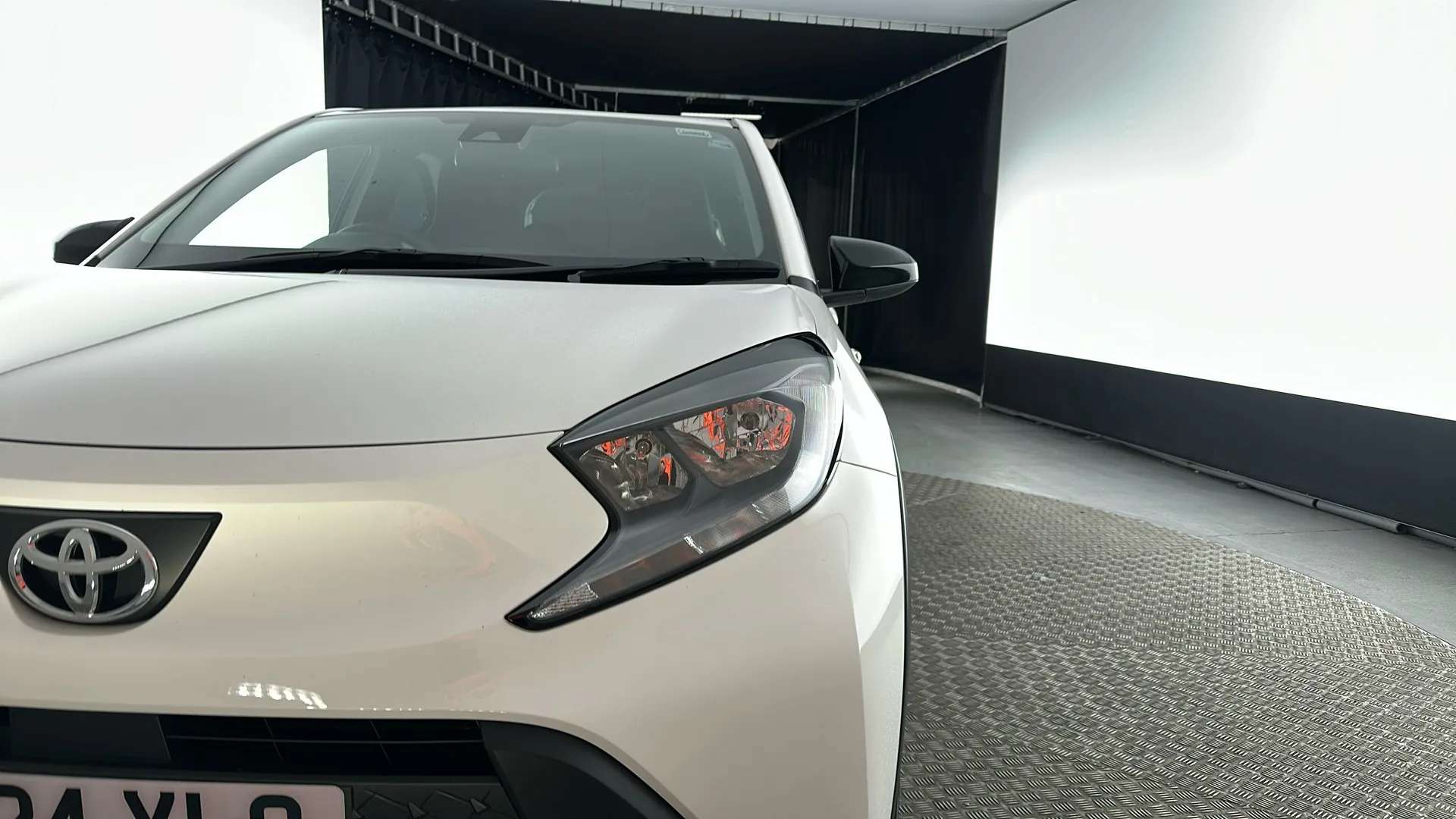 2024 TOYOTA AYGO X 2024 TOYOTA AYGO X