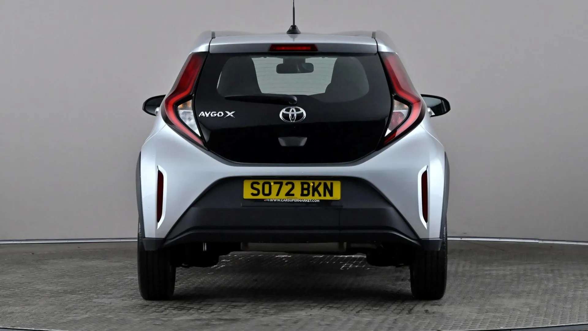 2023 TOYOTA AYGO X 2023 TOYOTA AYGO X