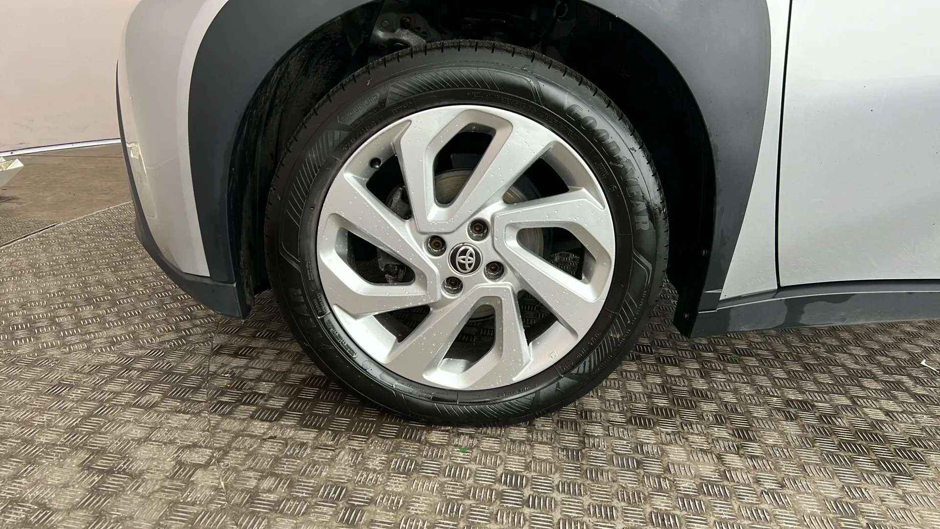 2023 TOYOTA AYGO X 2023 TOYOTA AYGO X