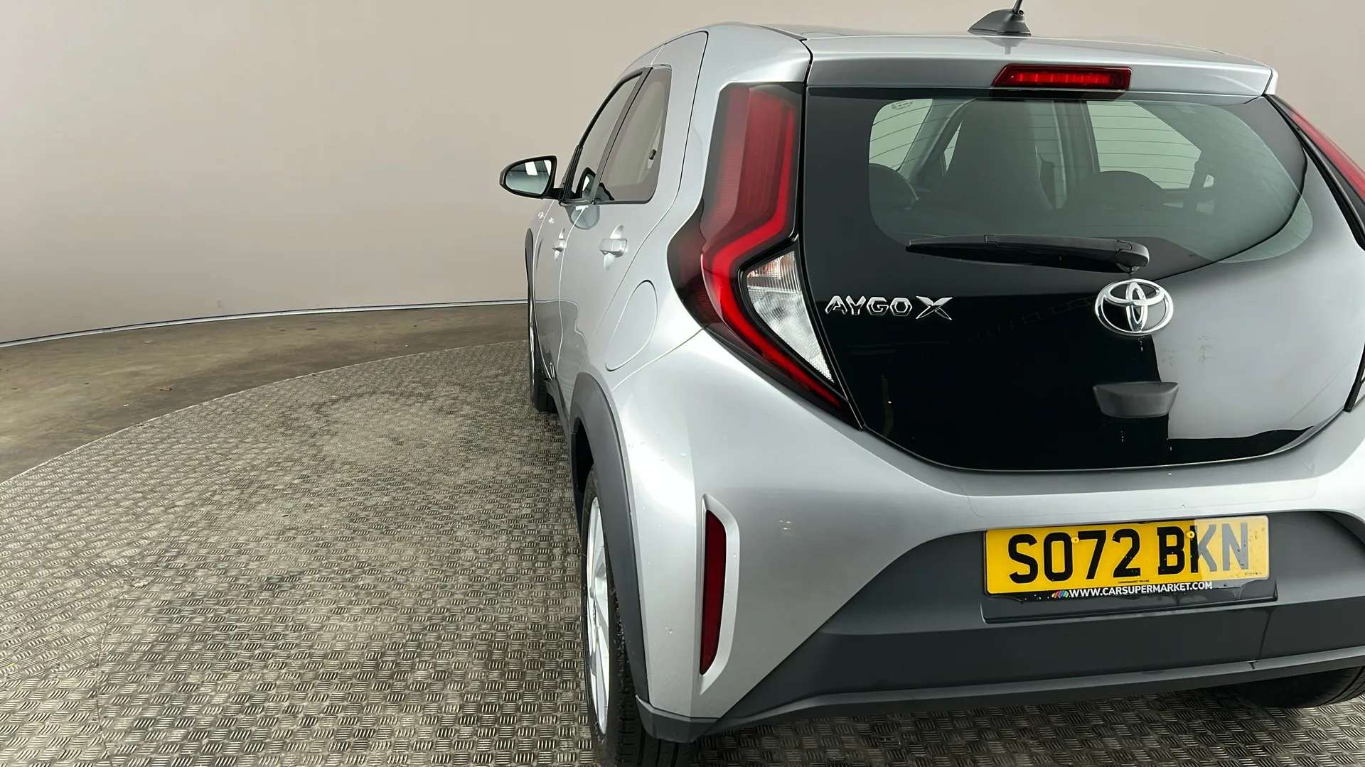 2023 TOYOTA AYGO X 2023 TOYOTA AYGO X