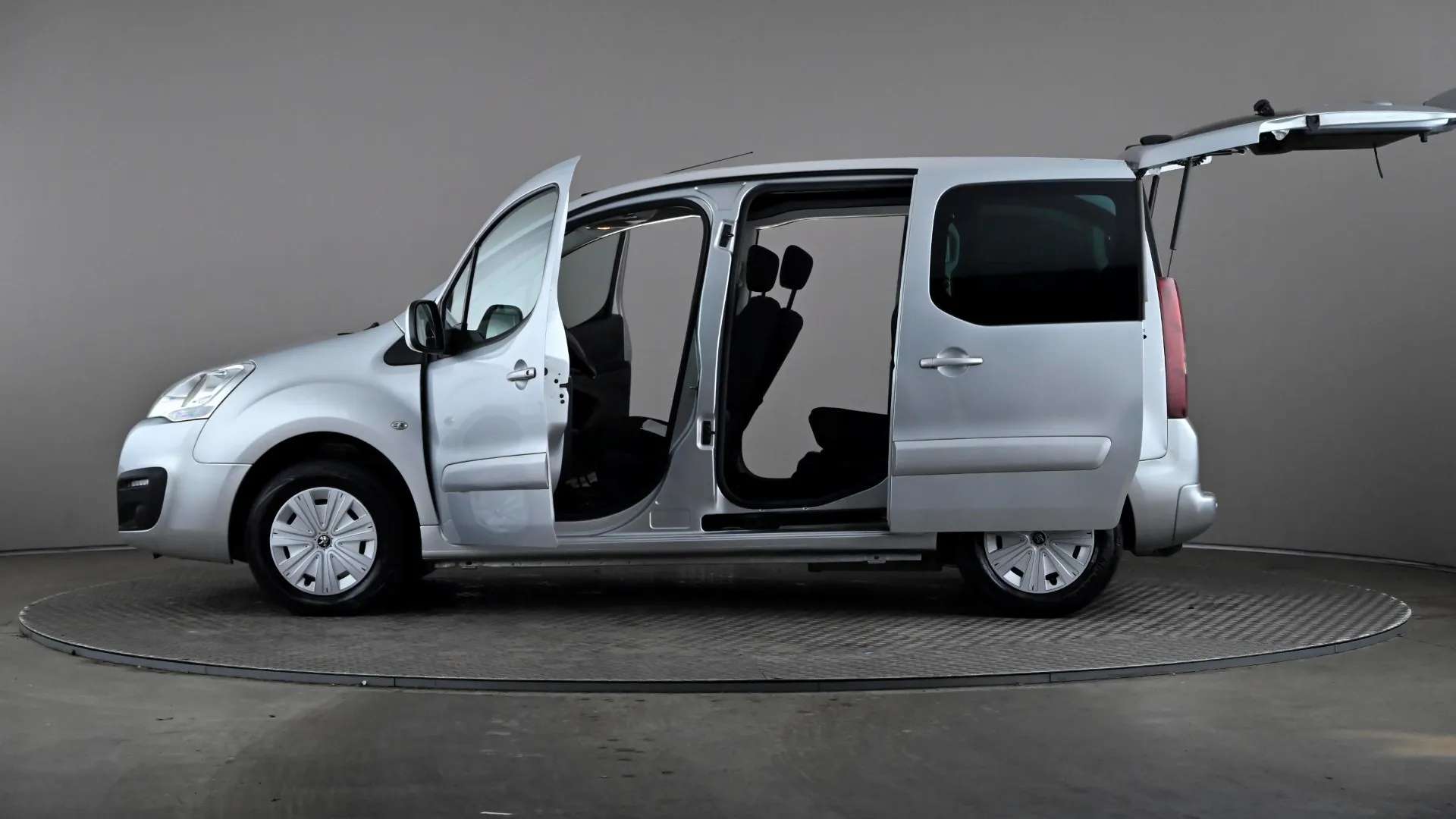 2017 PEUGEOT PARTNER TEPEE 2017 PEUGEOT PARTNER TEPEE