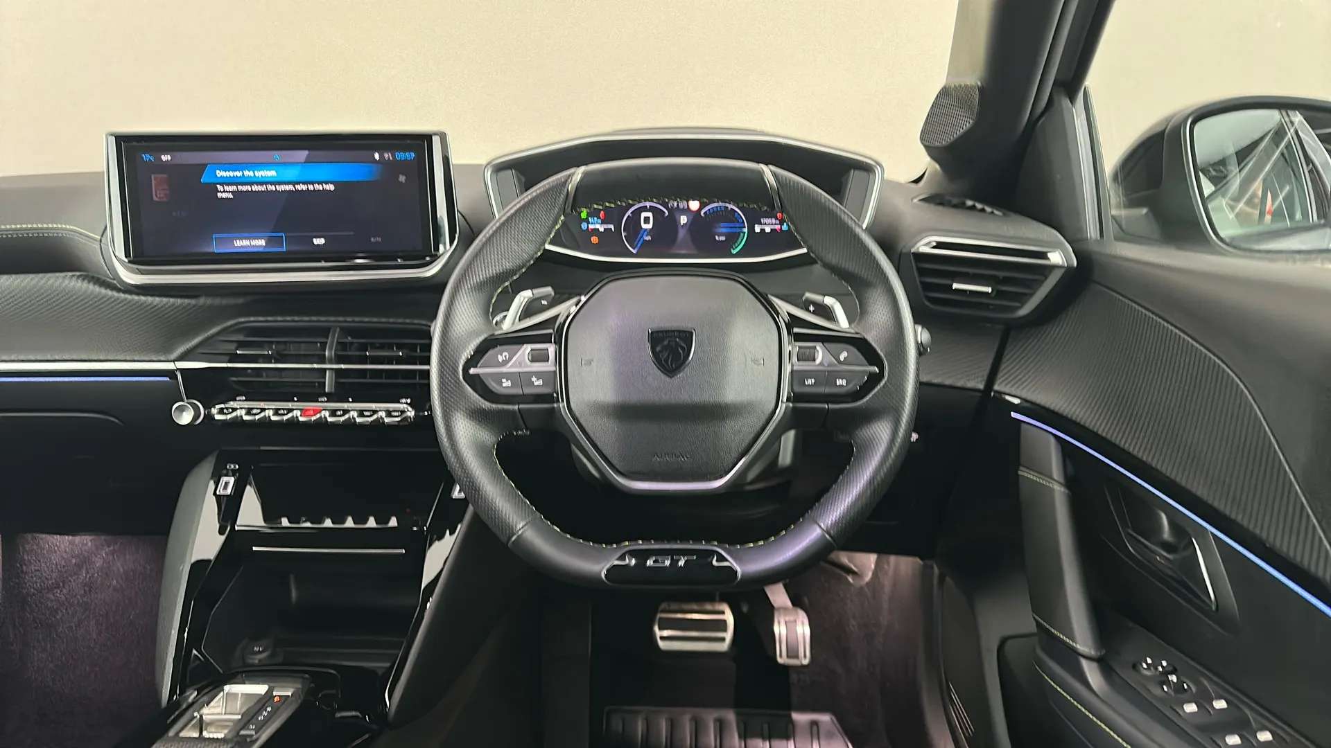 2024 PEUGEOT 208 2024 PEUGEOT 208