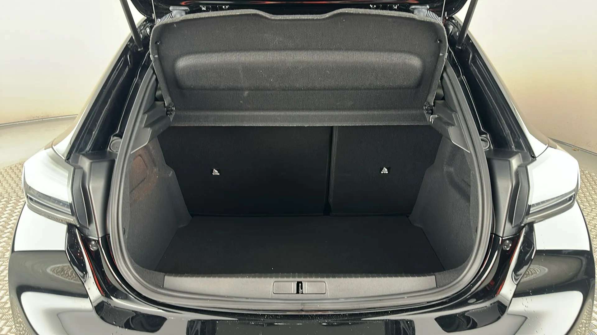 2025 PEUGEOT 208 2025 PEUGEOT 208