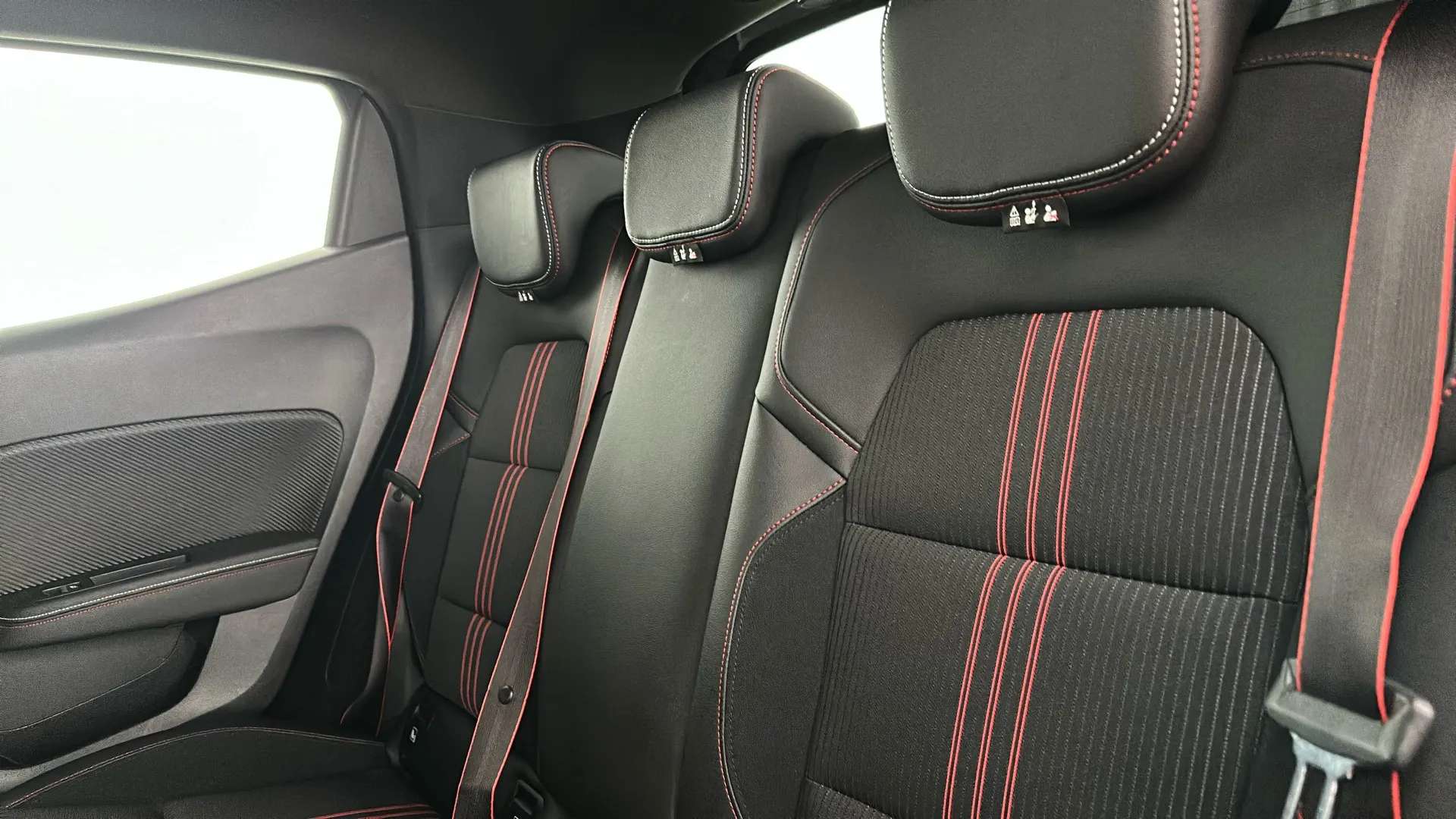 2020 RENAULT CLIO 2020 RENAULT CLIO