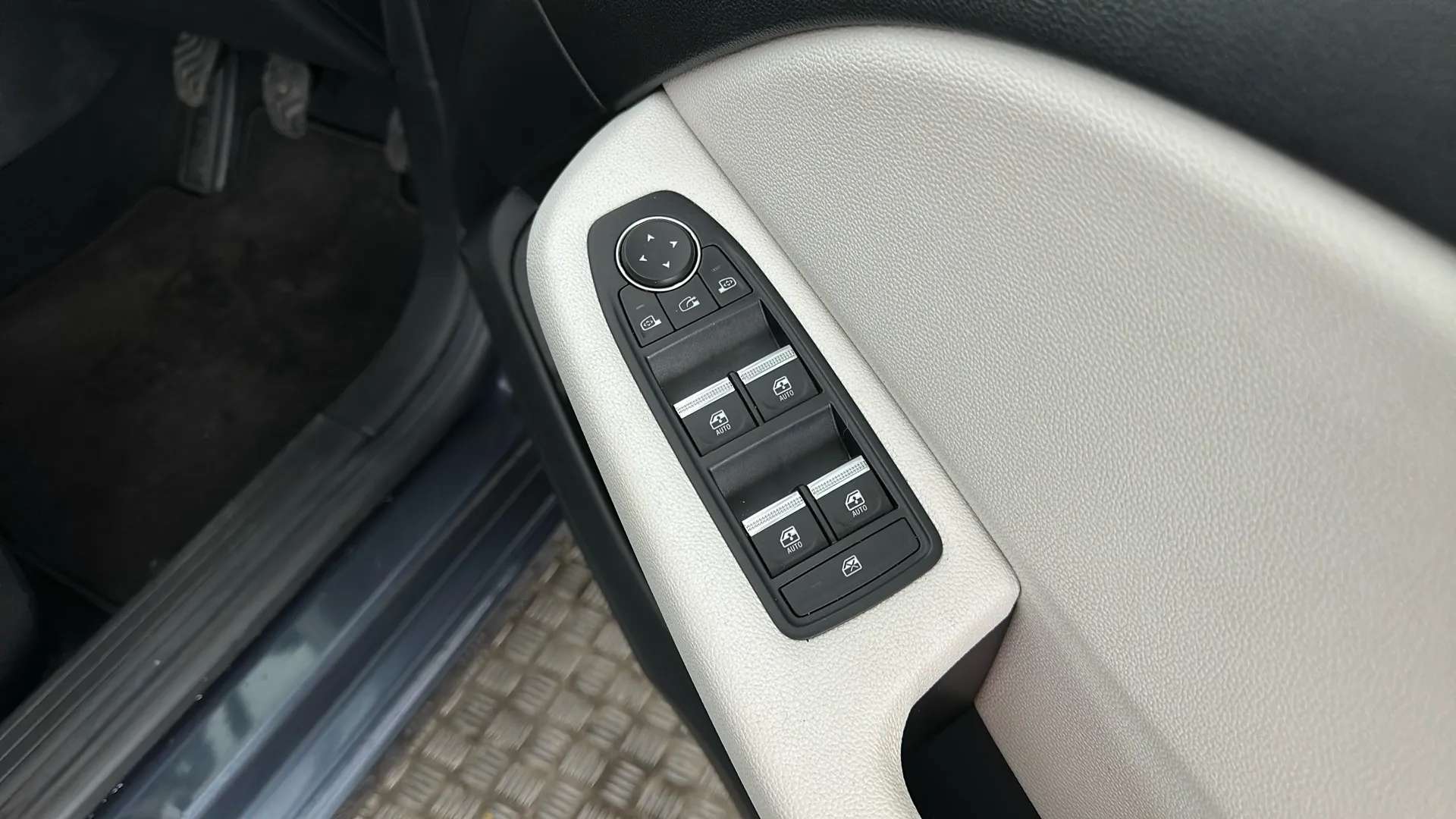 2021 RENAULT CLIO 2021 RENAULT CLIO
