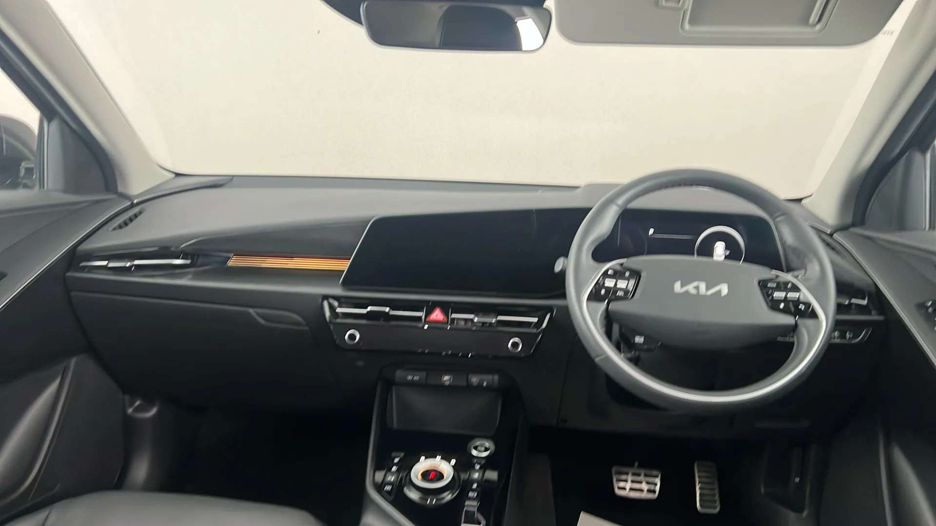 2023 KIA NIRO 2023 KIA NIRO