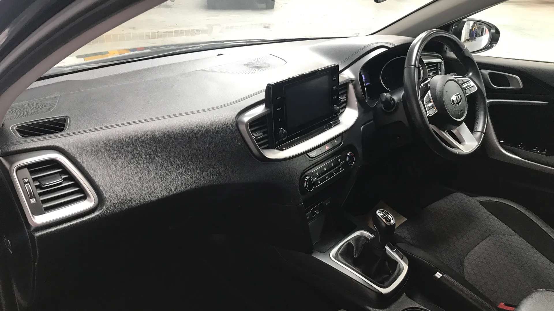 2021 KIA CEED 2021 KIA CEED