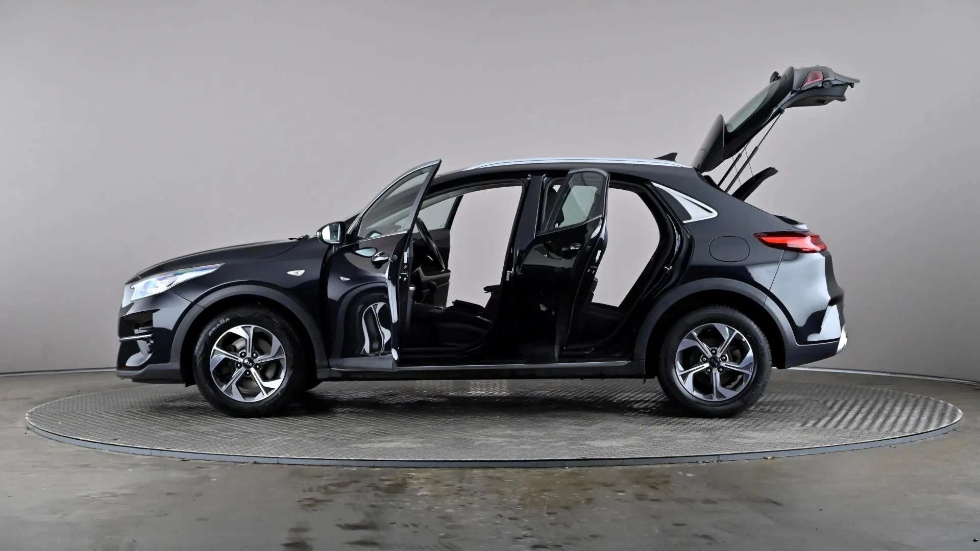 2021 KIA XCEED 2021 KIA XCEED