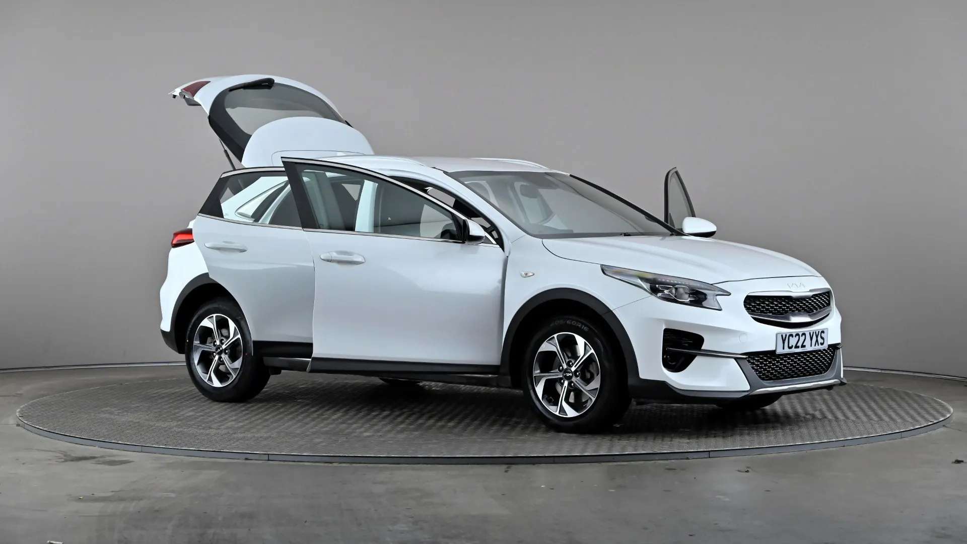 2022 KIA XCEED 2022 KIA XCEED