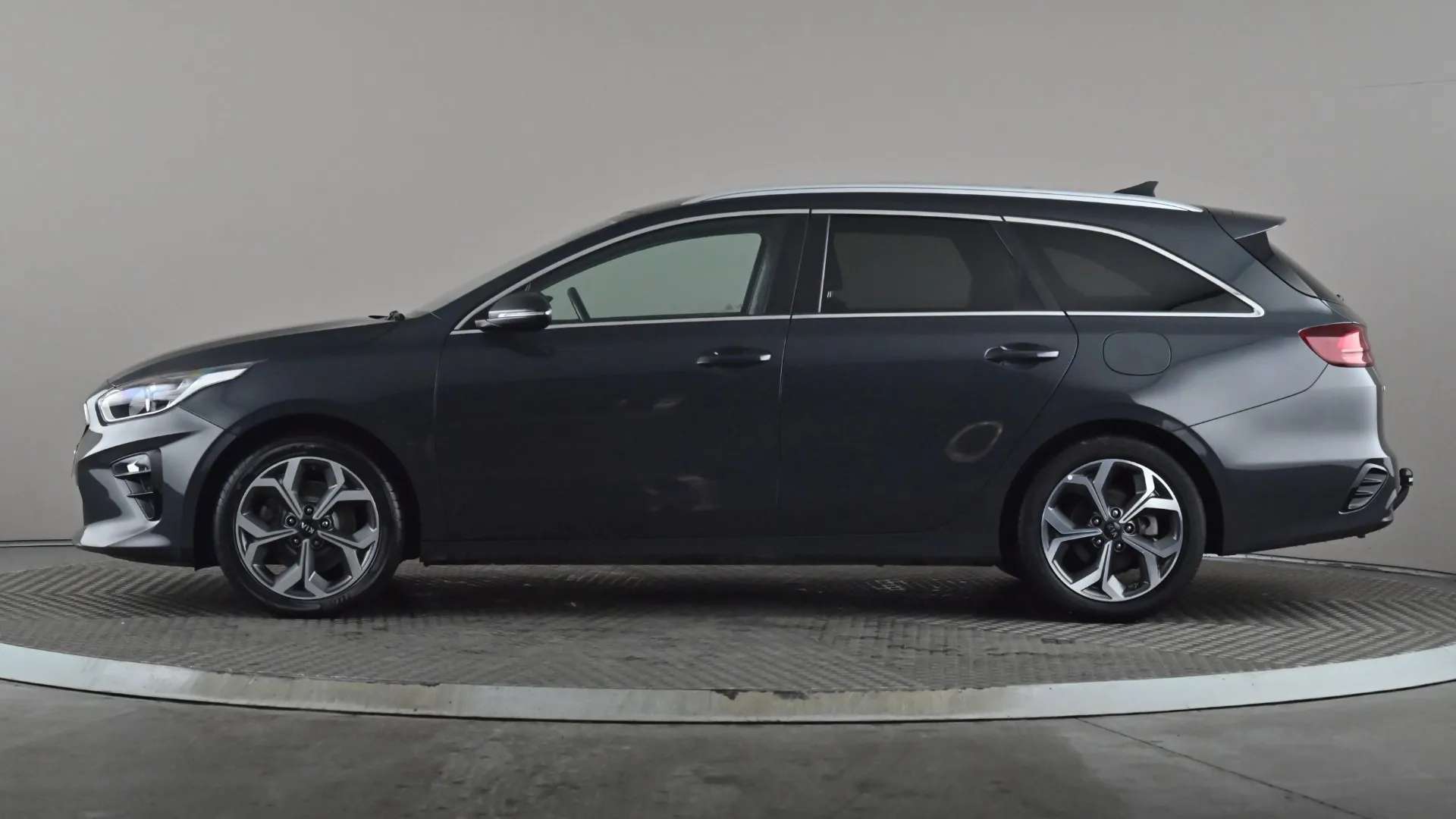 A 2019 KIA CEED 1.0T GDi ISG 3 A 2019 KIA CEED 1.0T GDi ISG 3