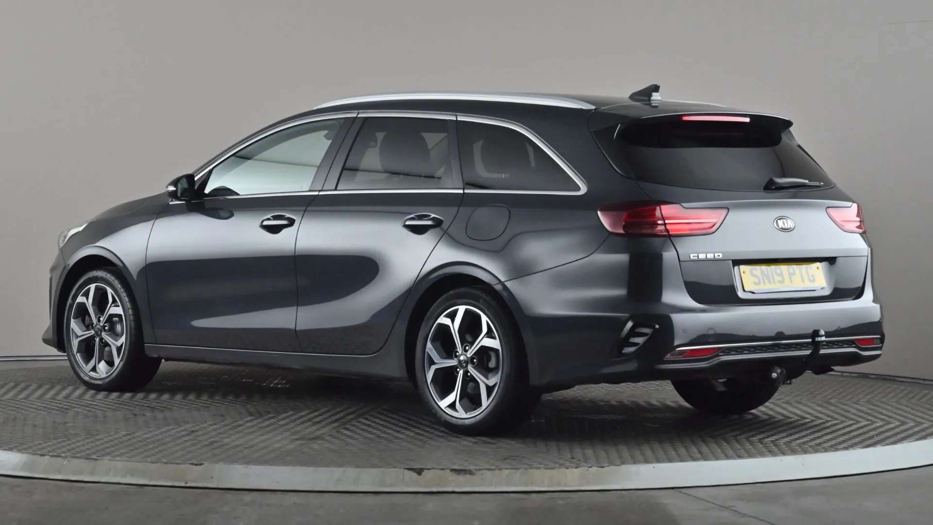A 2019 KIA CEED 1.0T GDi ISG 3 A 2019 KIA CEED 1.0T GDi ISG 3