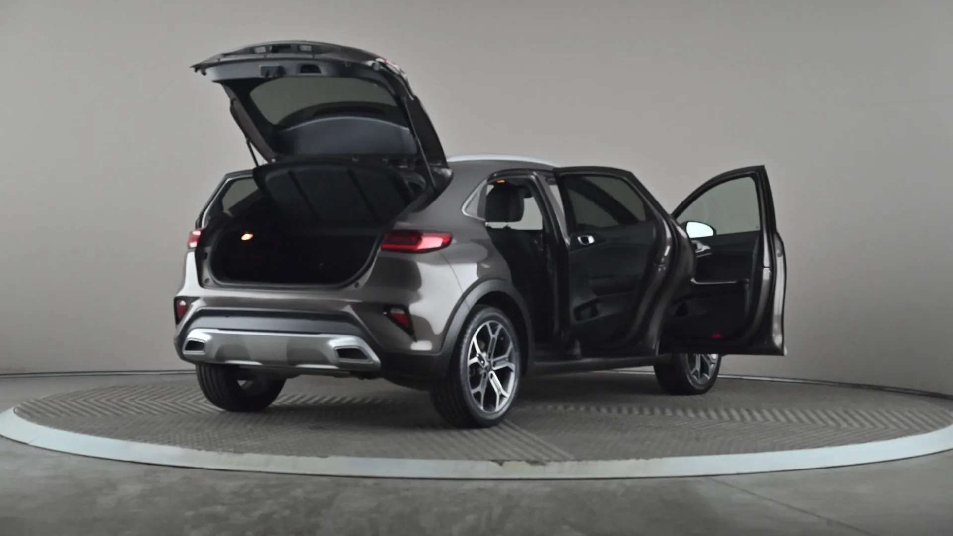 2021 KIA XCEED 2021 KIA XCEED