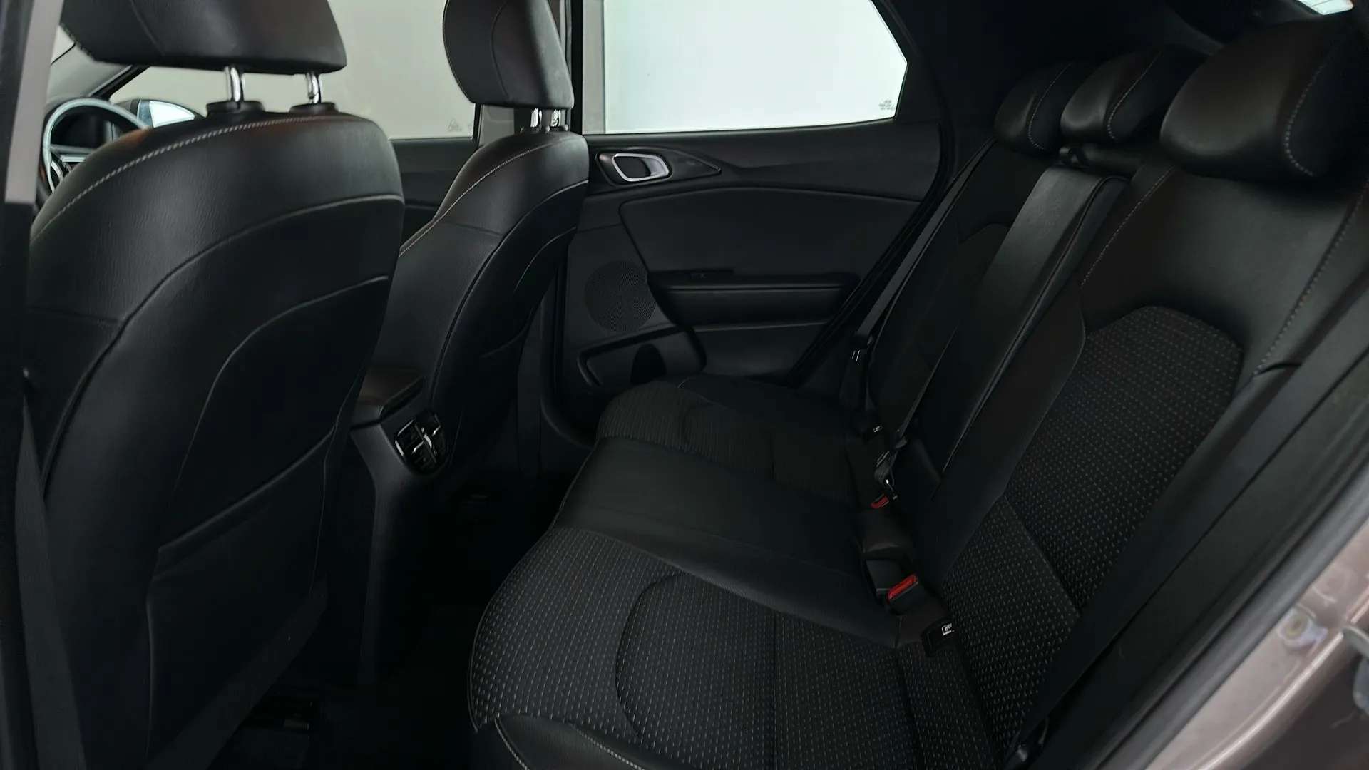 2021 KIA XCEED 2021 KIA XCEED