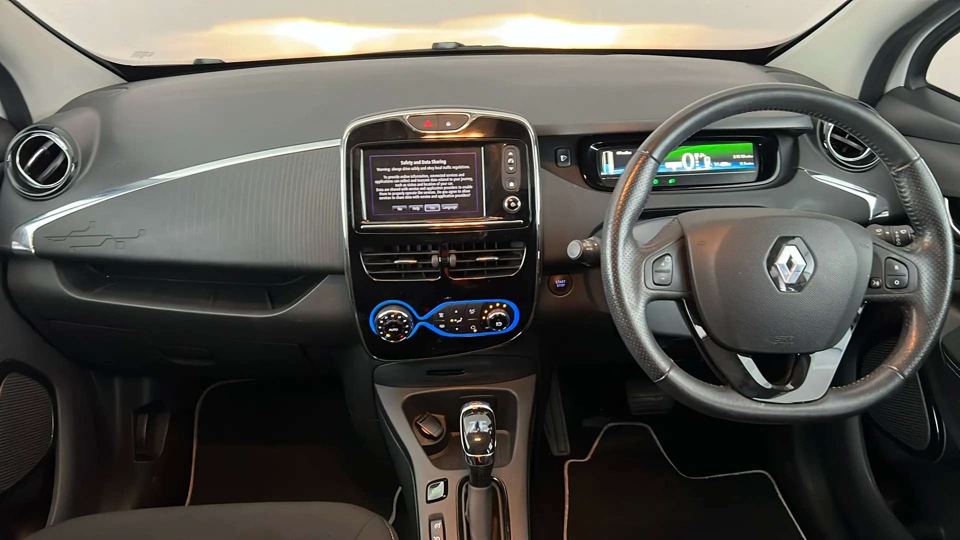2019 RENAULT ZOE 2019 RENAULT ZOE