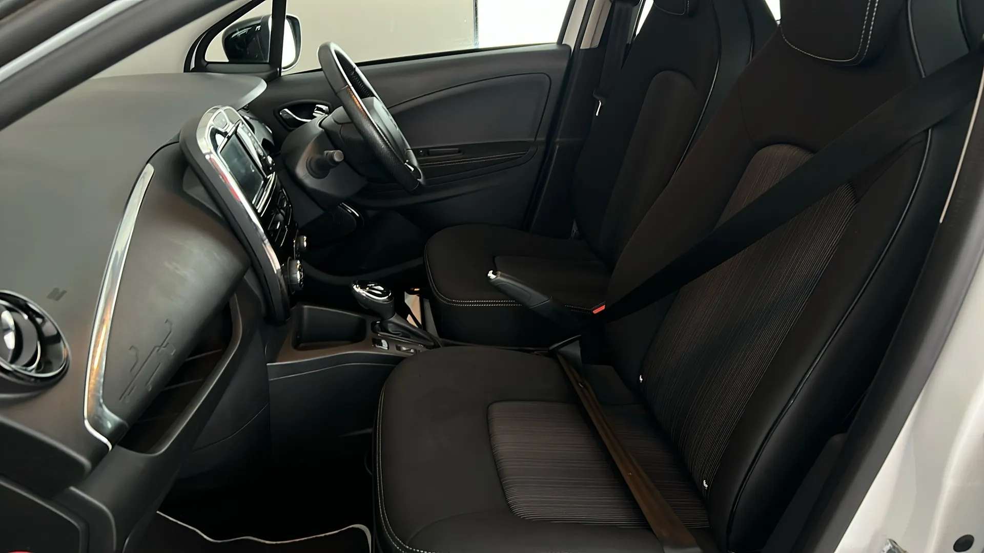 2019 RENAULT ZOE 2019 RENAULT ZOE