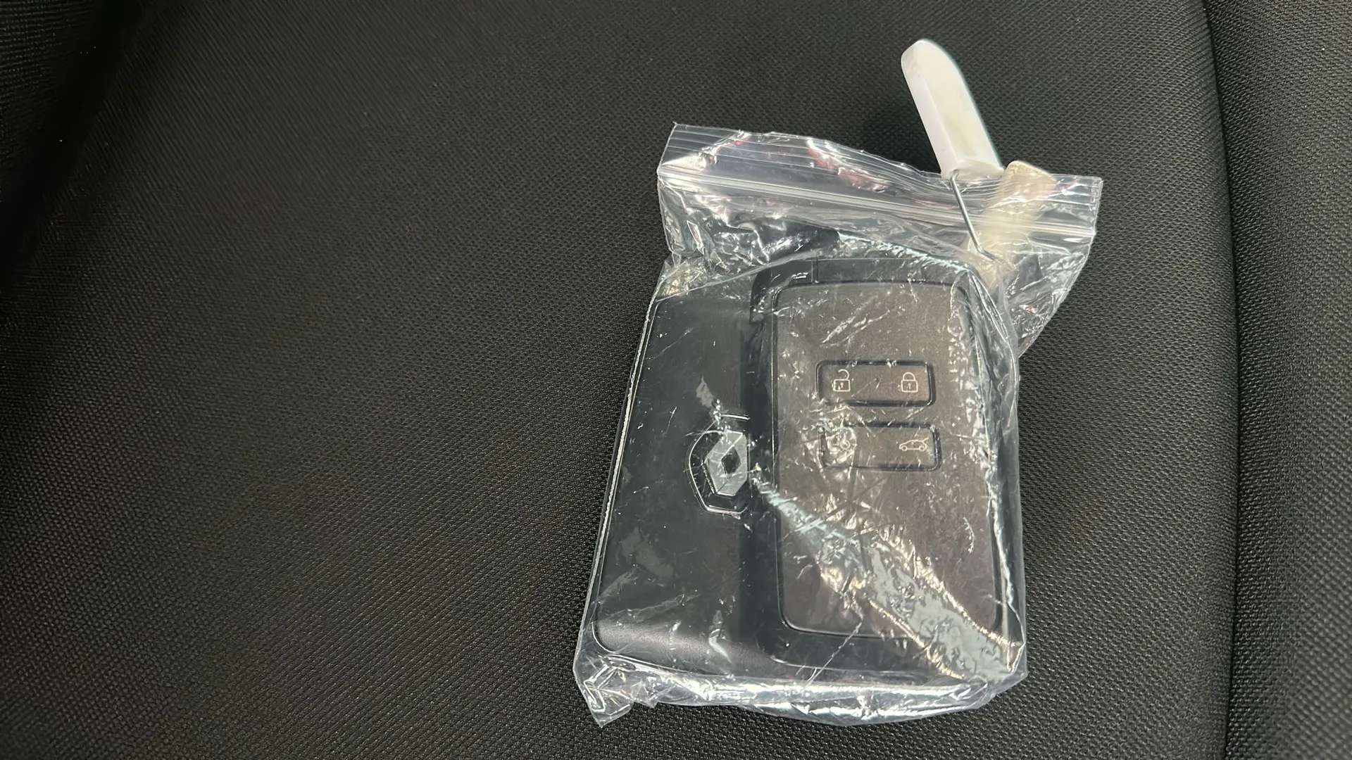 2021 RENAULT ZOE 2021 RENAULT ZOE