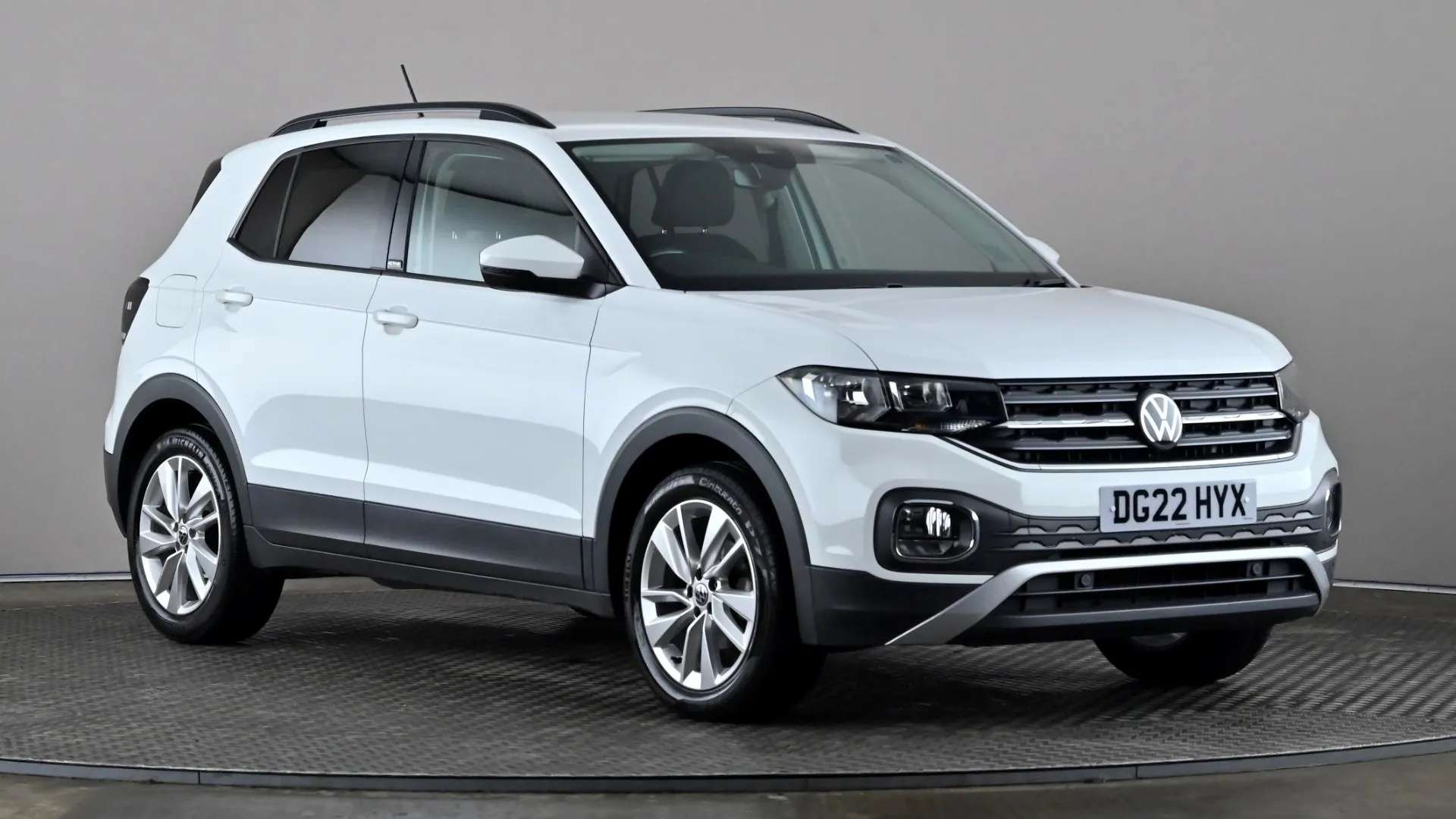 A 2022 VOLKSWAGEN T-CROSS 1.0 TSI 110 Active DSG A 2022 VOLKSWAGEN T-CROSS 1.0 TSI 110 Active DSG