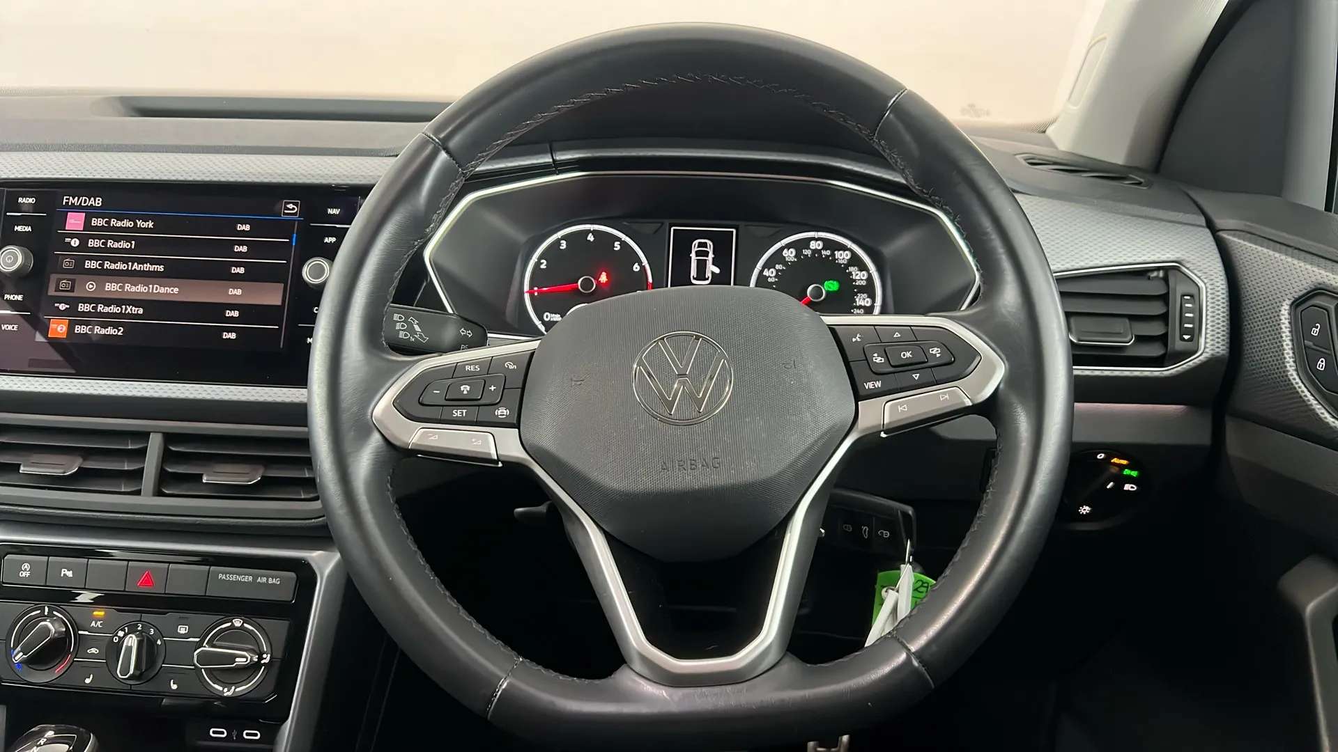 2022 VOLKSWAGEN T-CROSS 2022 VOLKSWAGEN T-CROSS