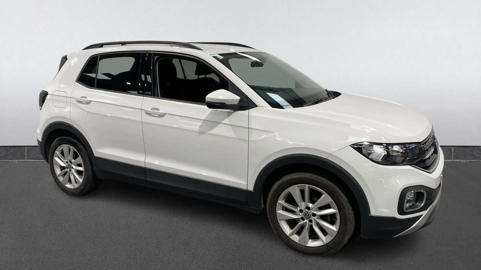 A 2021 VOLKSWAGEN T-CROSS 1.0 TSI 110 Active DSG A 2021 VOLKSWAGEN T-CROSS 1.0 TSI 110 Active DSG